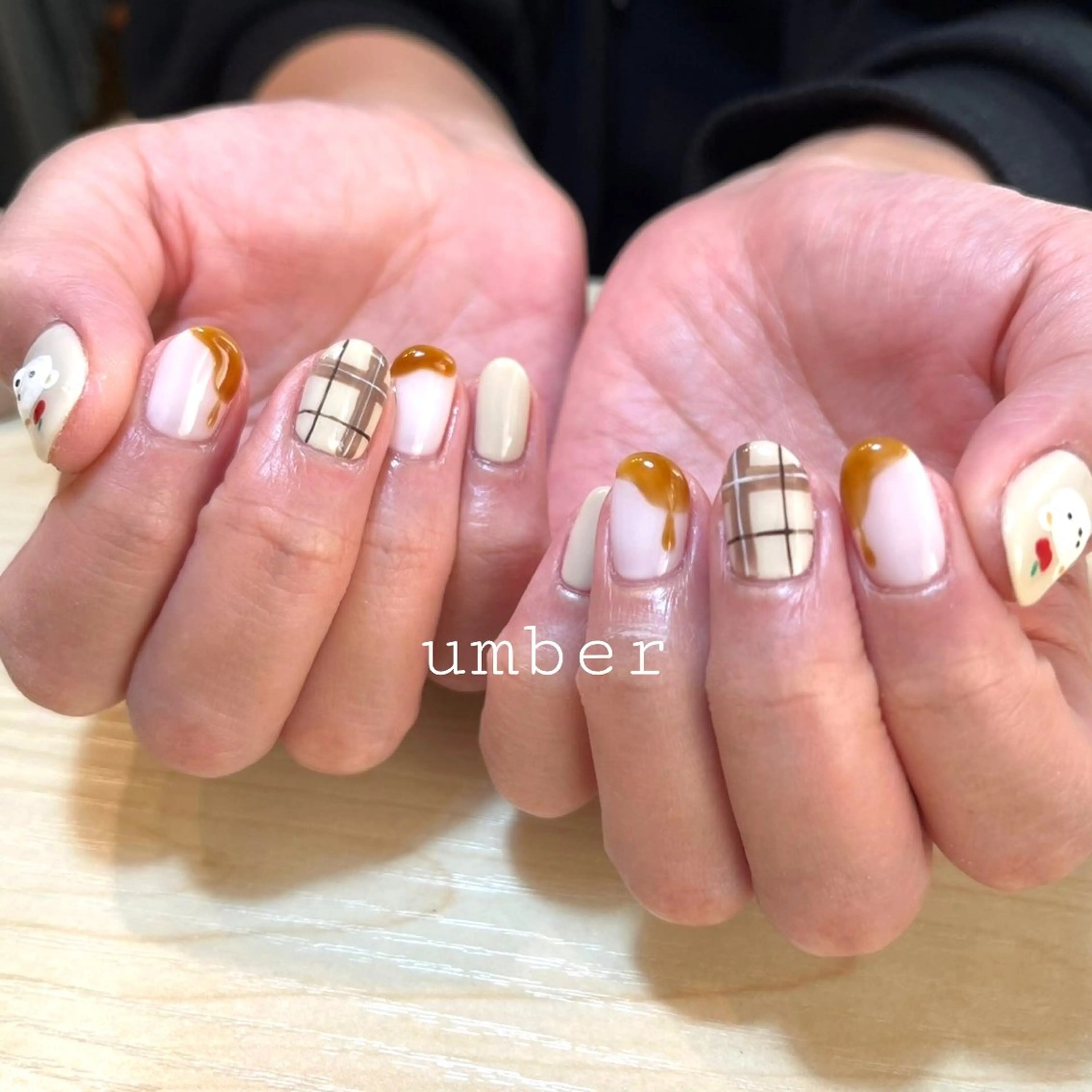 ネイル ハンドネイル umber 三茶1分のネイルデザイン
