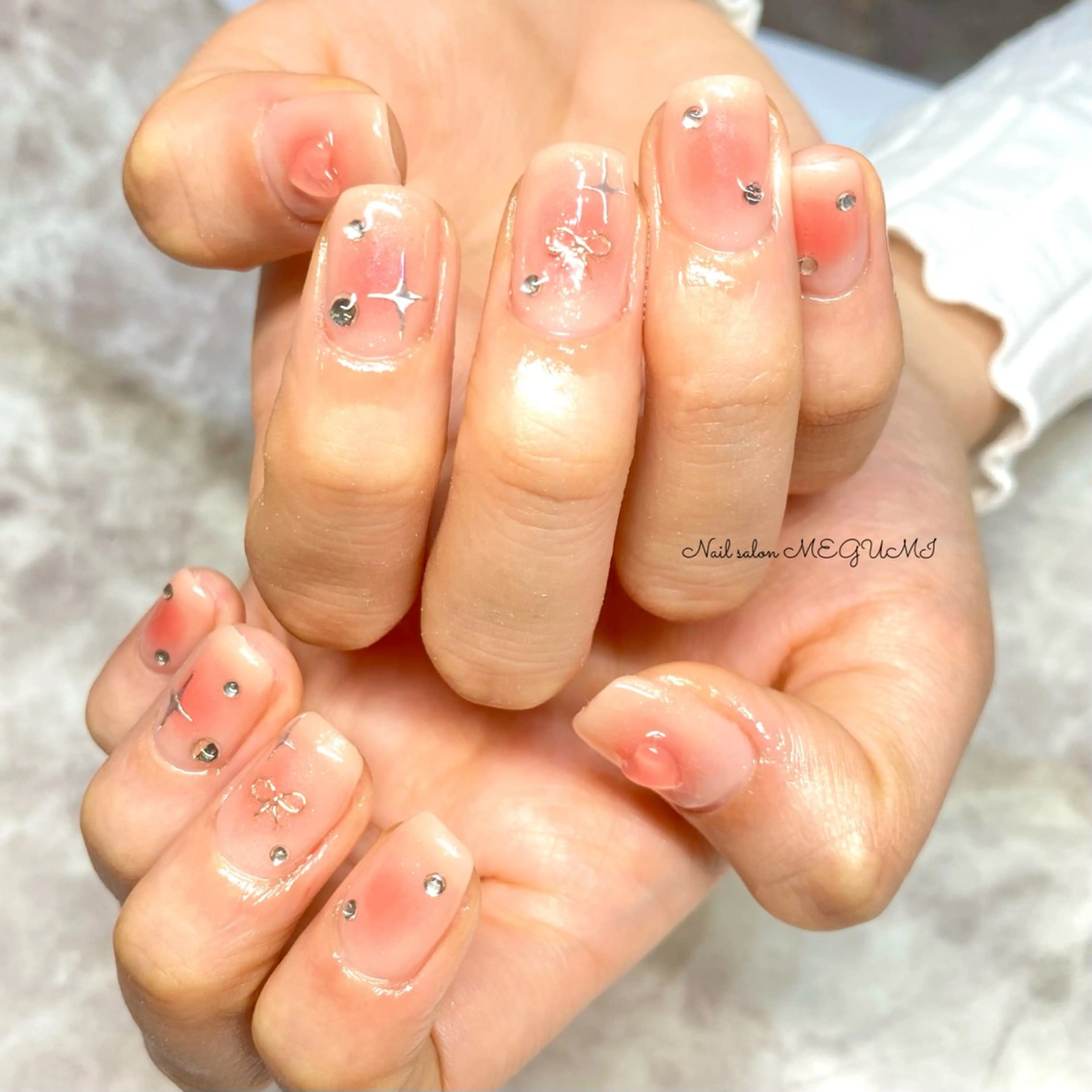 ネイル ゴージャス 持ち込み Nail salon MEGUMIのネイルデザイン