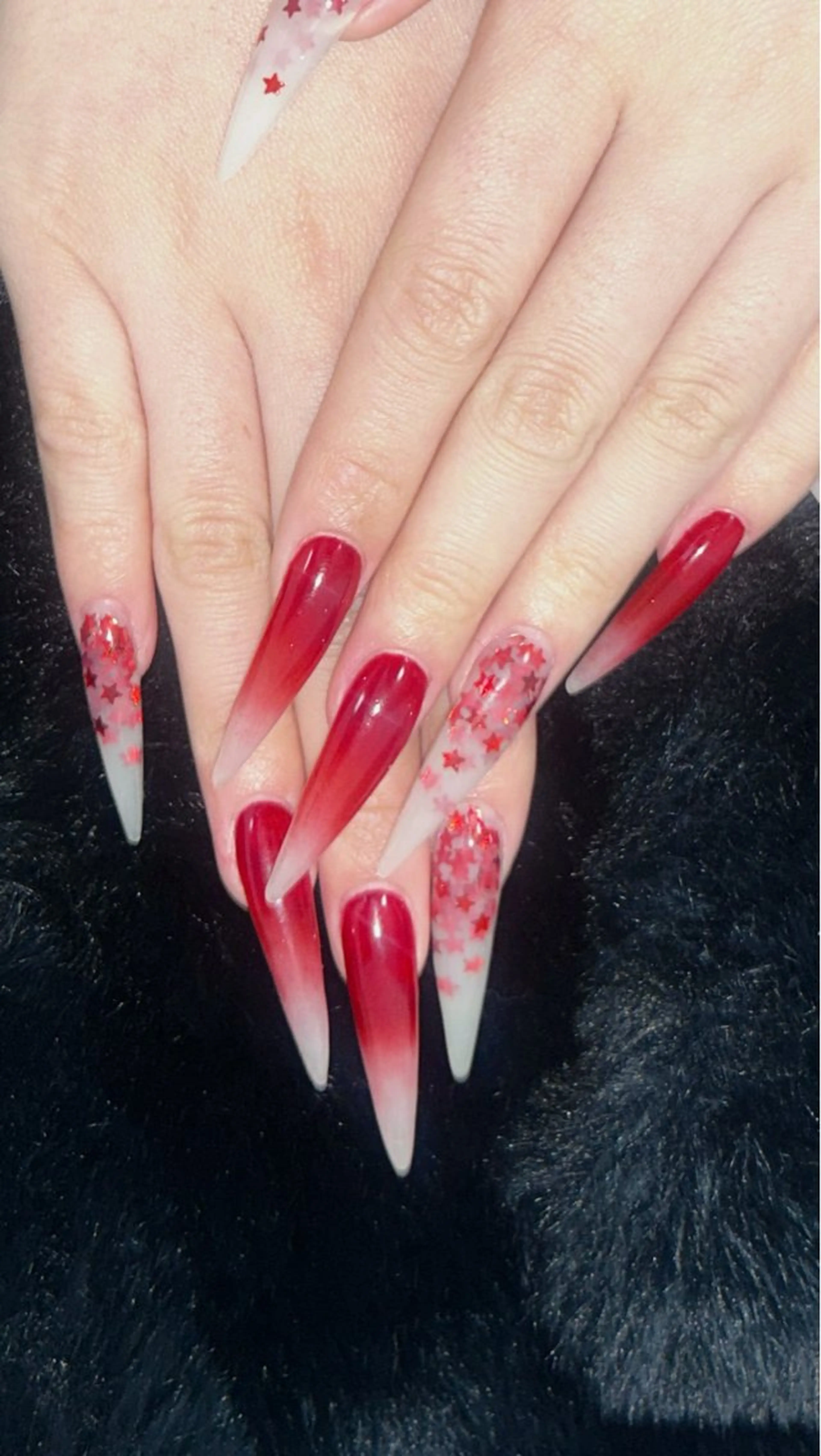 ネイル ホログラムネイル スカルプネイル icy,nail ユリアのネイルデザイン