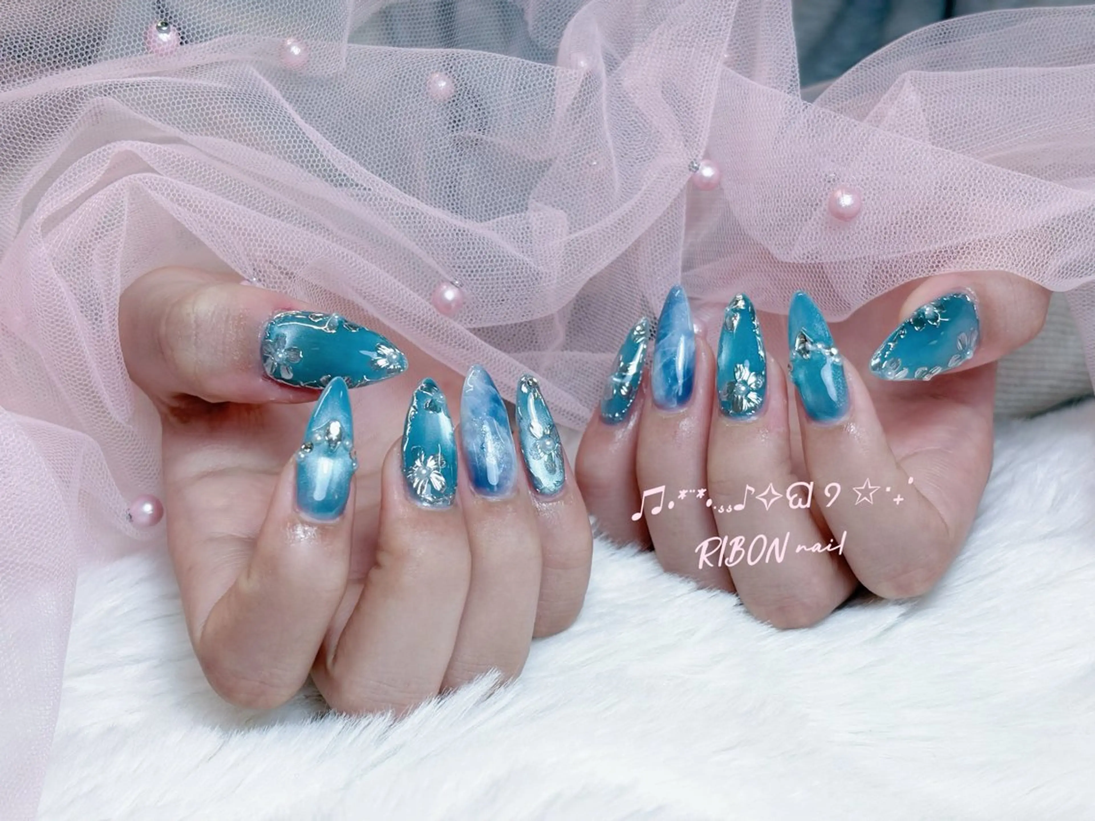 ネイル チークネイル 長さ出し フレンチネイル ジェルネイル グラデーション ハンドネイル RIBONネイルサロン所属・RIBON nail salonのネイルデザイン