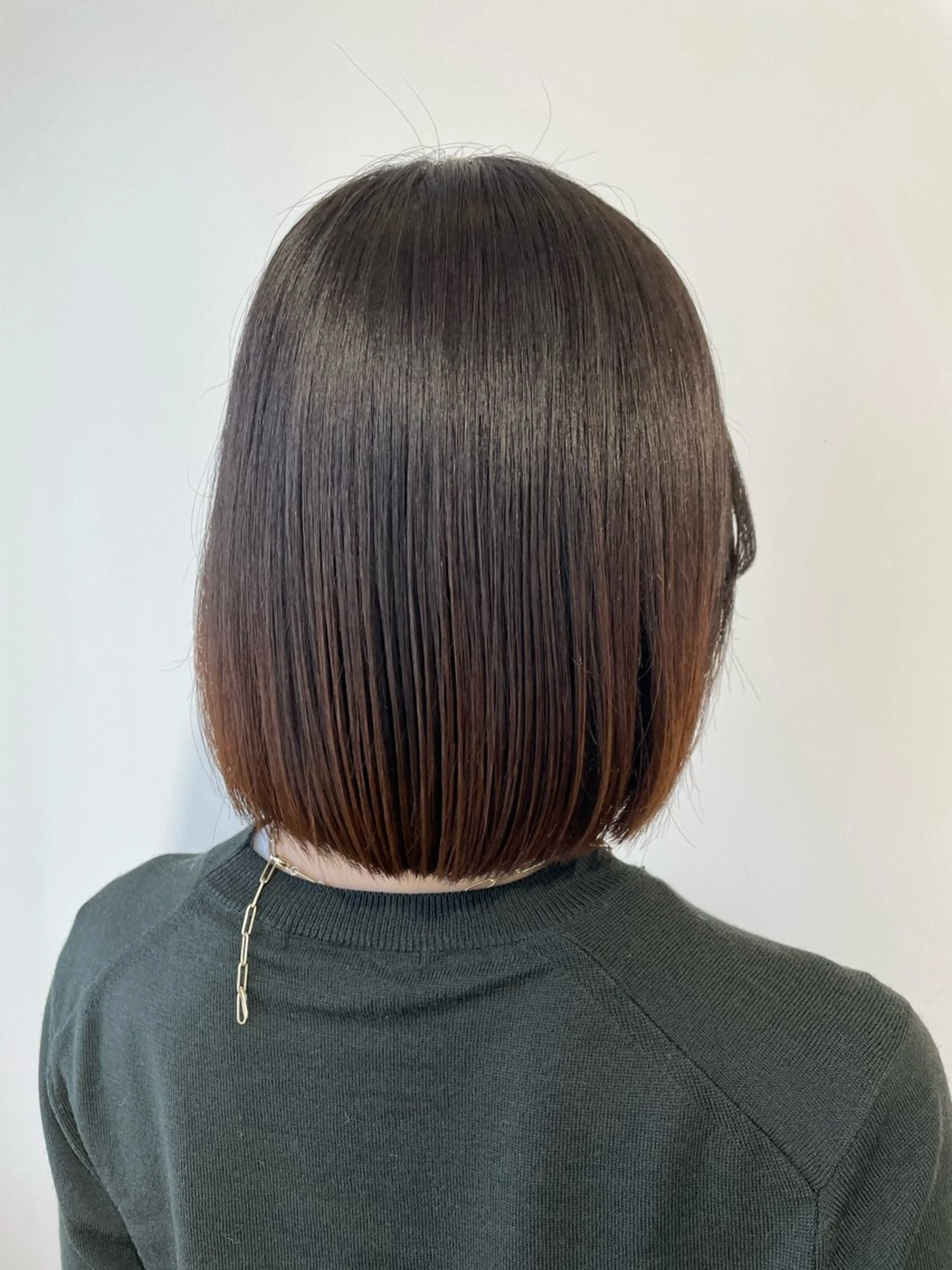 ショート 山崎 彩音のヘアスタイル