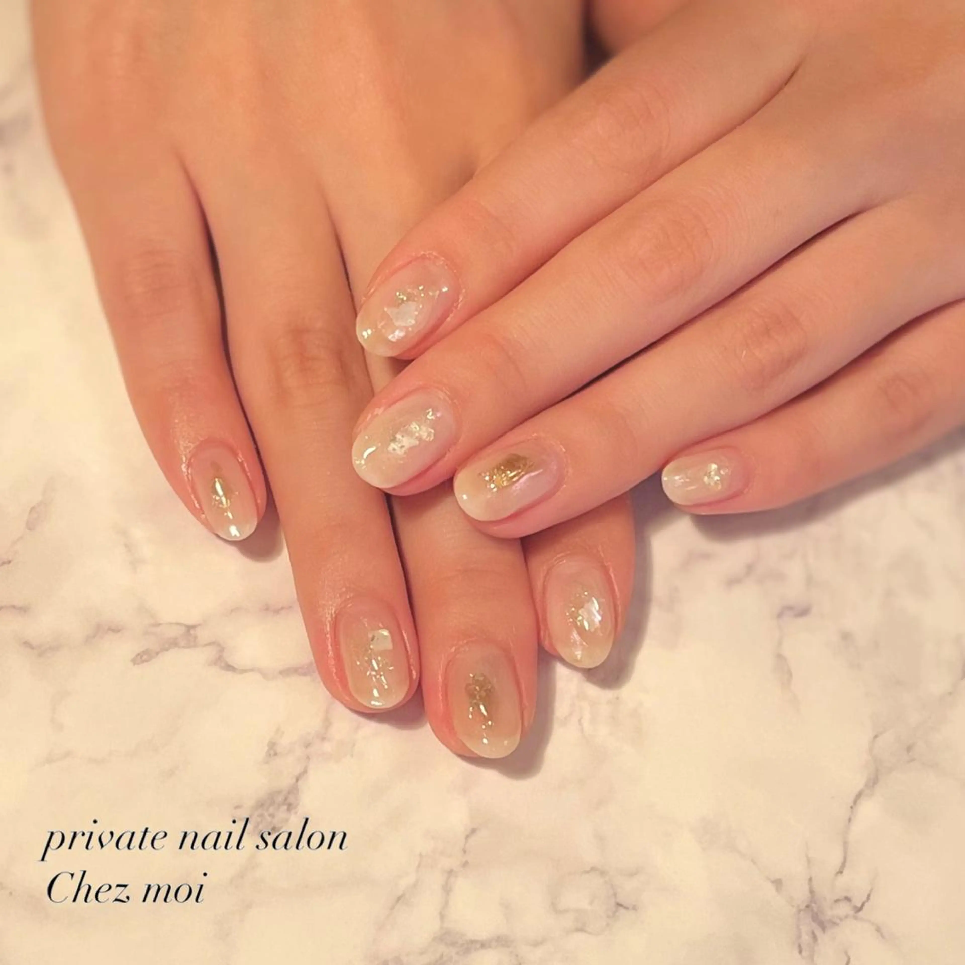 ネイル ニュアンスネイル KOMINE TOMOKOのネイルデザイン