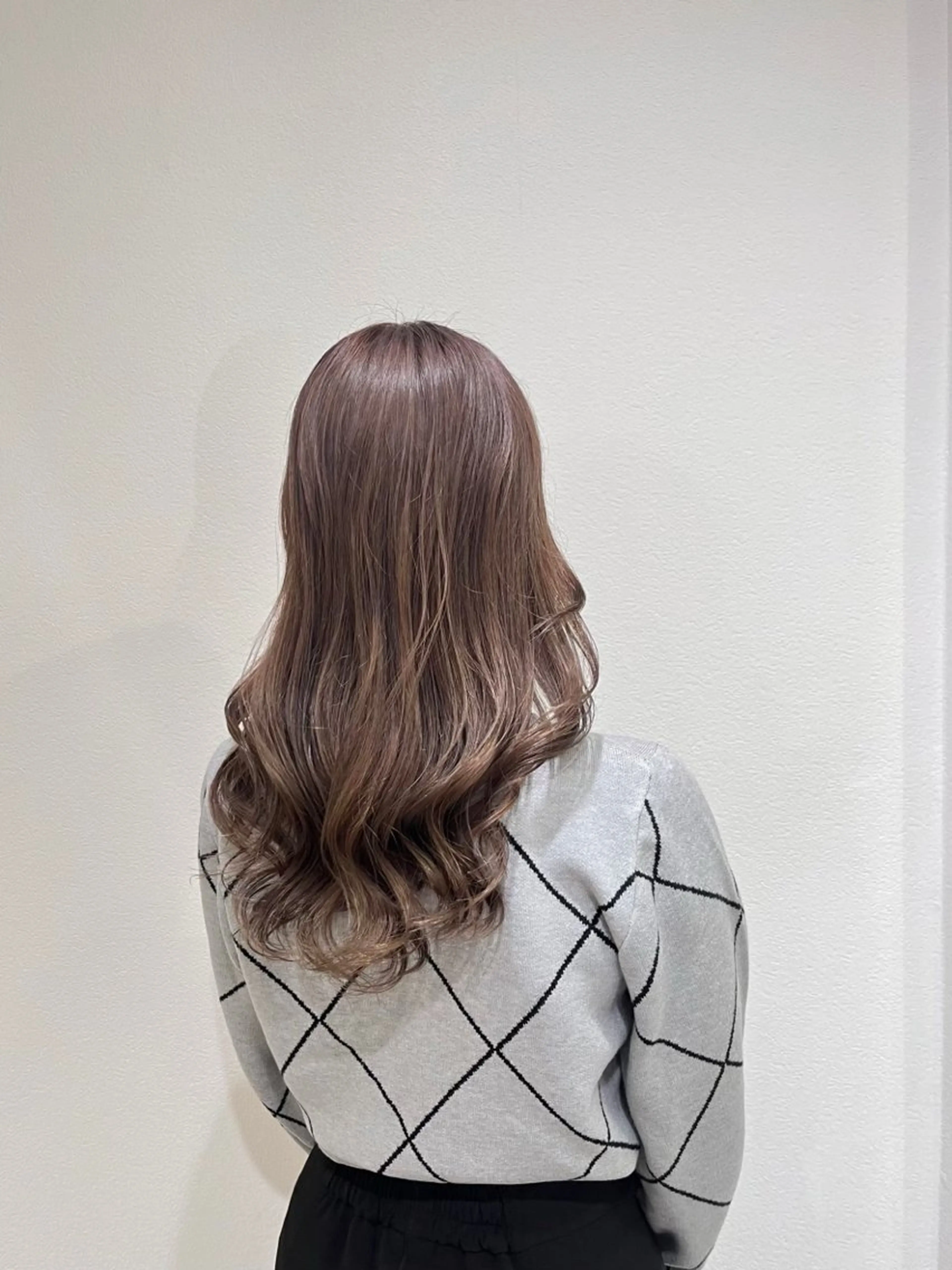 ロング カラー カット ヘアカラー トリートメント 🌼あんなtrend color🌼のヘアスタイル