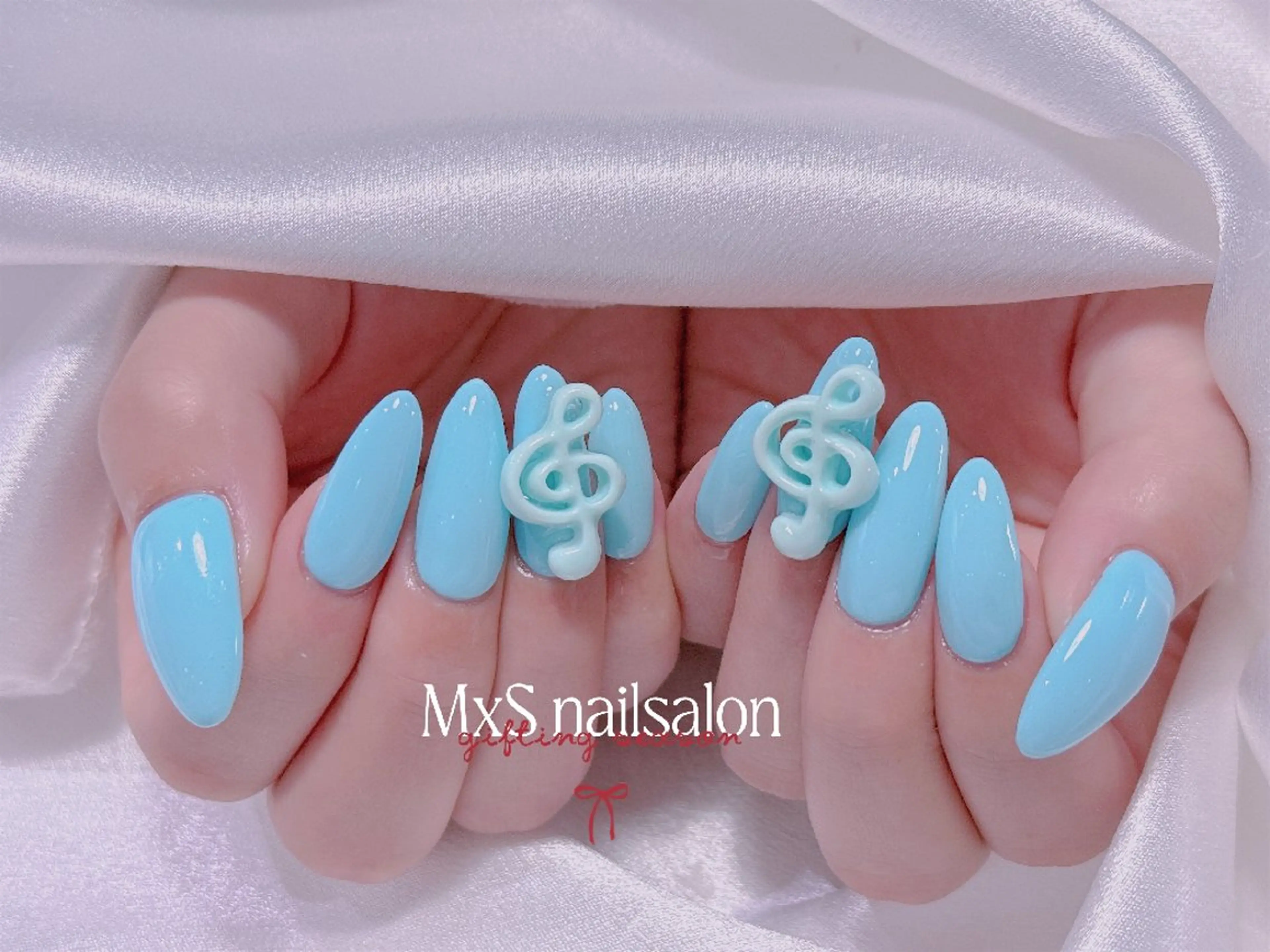 ネイル ハンドネイル ハンドケア MxS Nail(長さだし/フィルイン/マグネット/韓国ネイル/ワンホンネイル/ワンカラー)所属・MxS リィリィのネイルデザイン