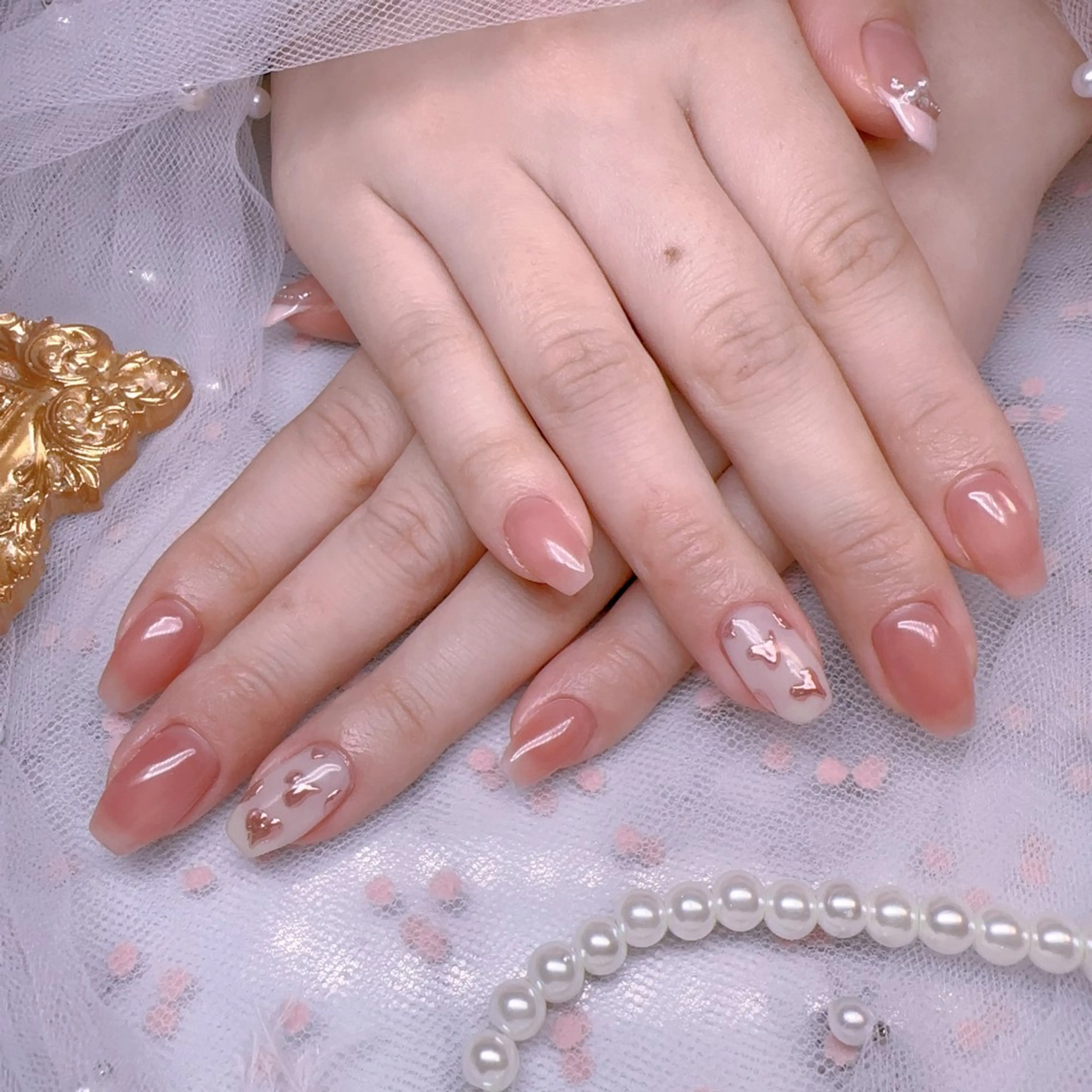 ネイル オーロラネイル フットネイル 韓国ネイル ラメ(グリッター) ラメグラデーション ハンドネイル Belle nail salon 新小岩のネイルデザイン