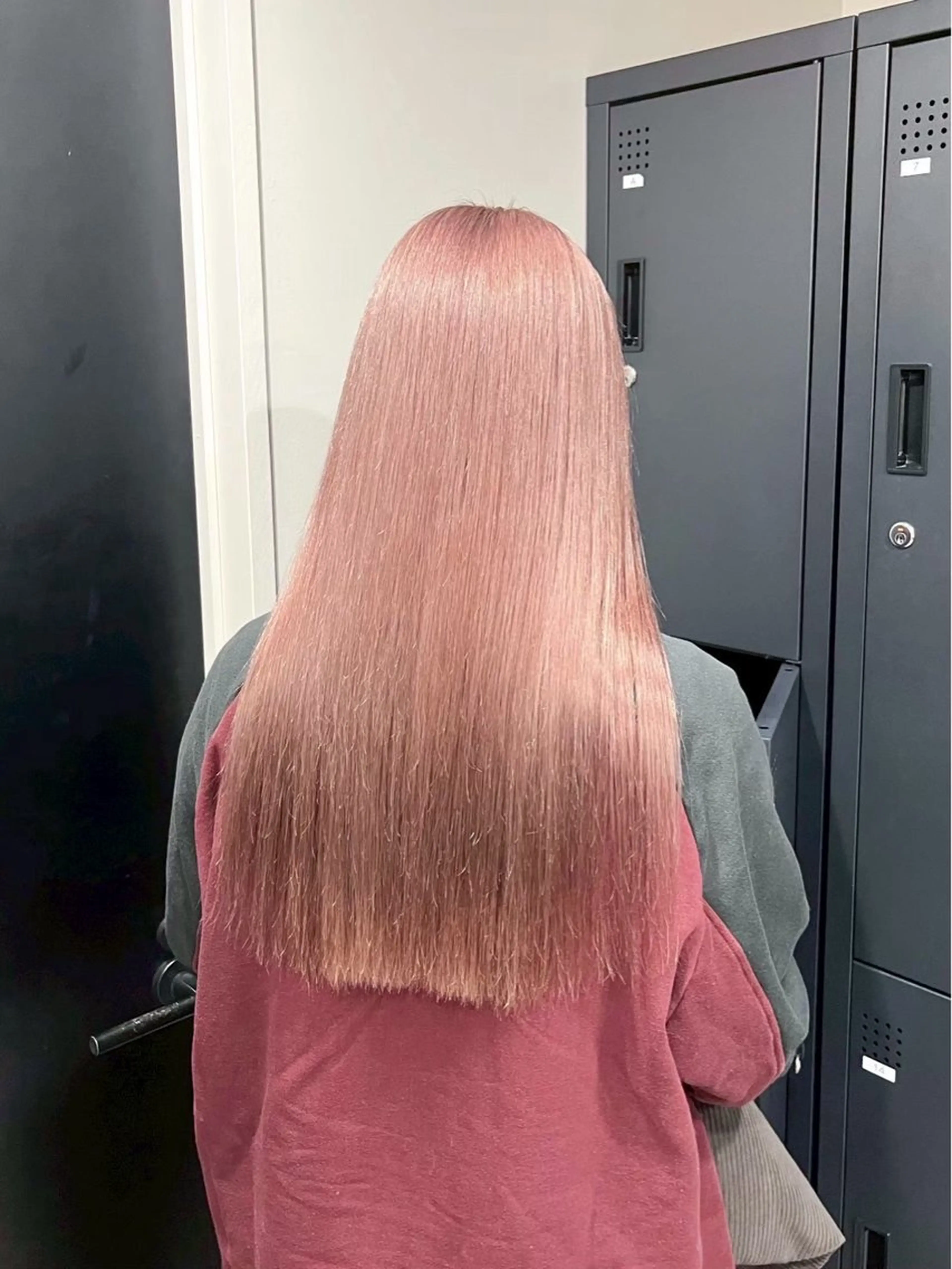 ロング カラー ヘアカラー トリートメント なな ハイトーン/艶髪✨️のヘアスタイル