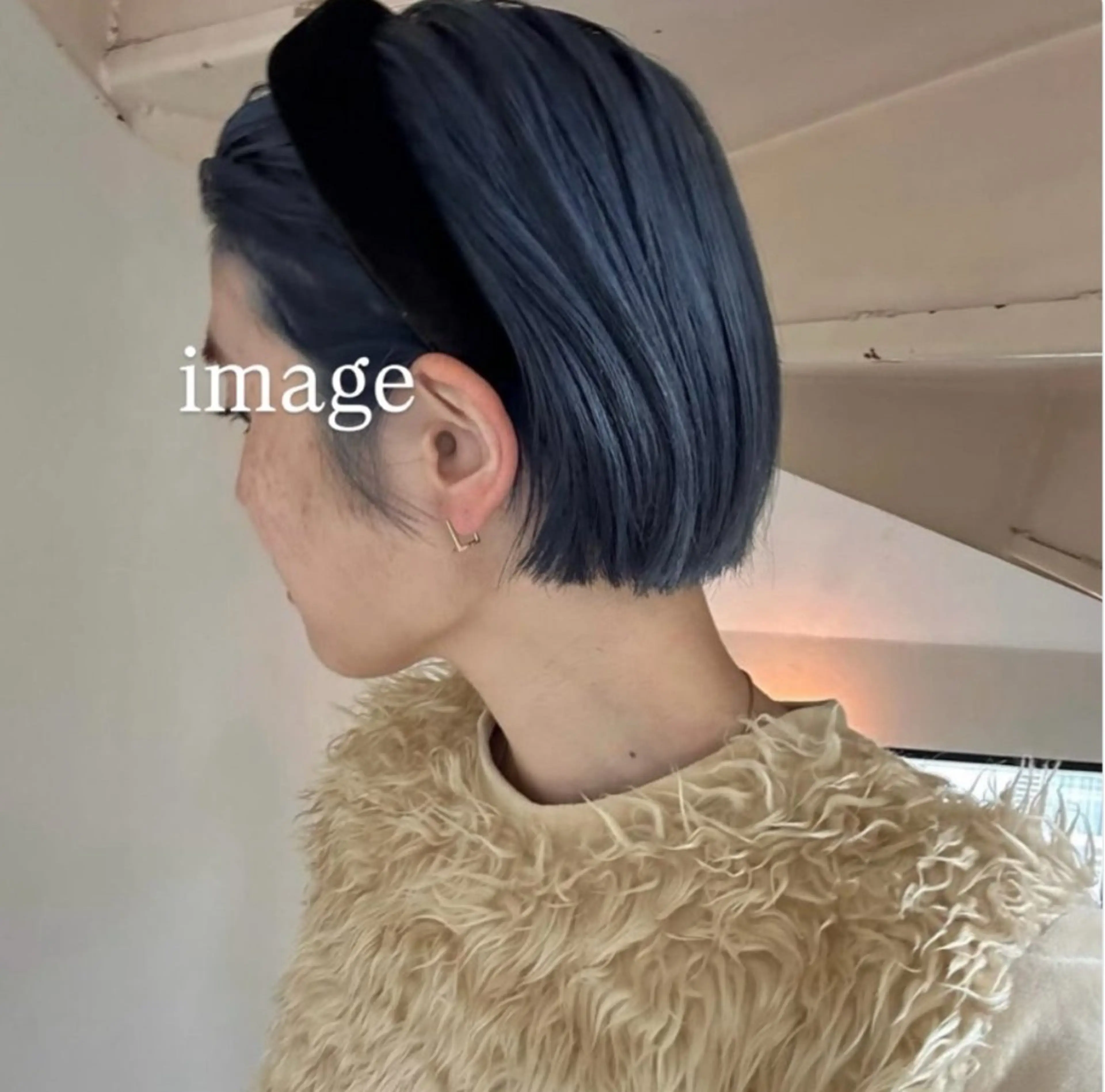 ショート カラー ノボリ モネ ／ Lomaliaのヘアスタイル