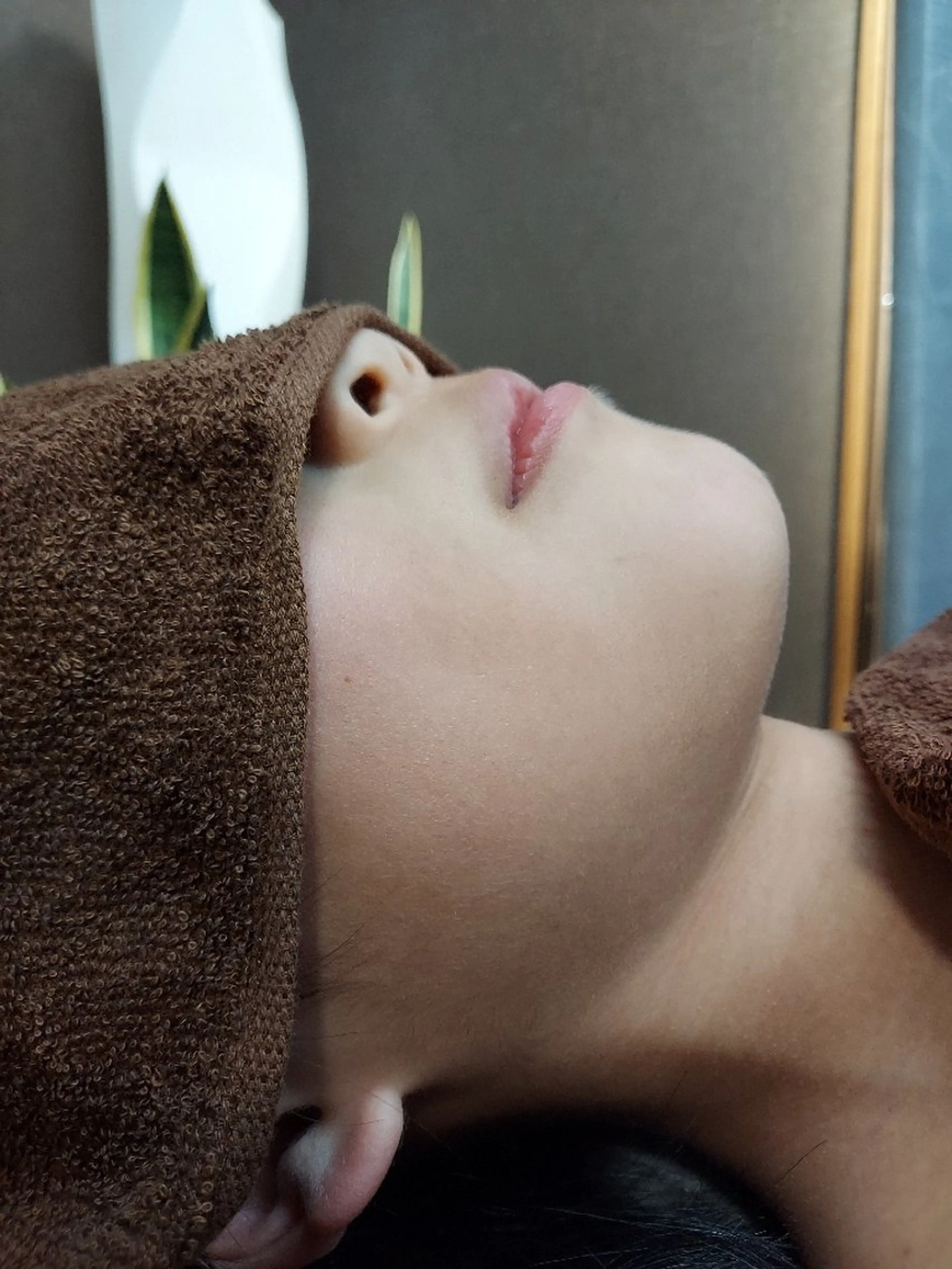 お顔の脱毛🌸第一印象よき美肌ワントーン明るく(女性)の写真