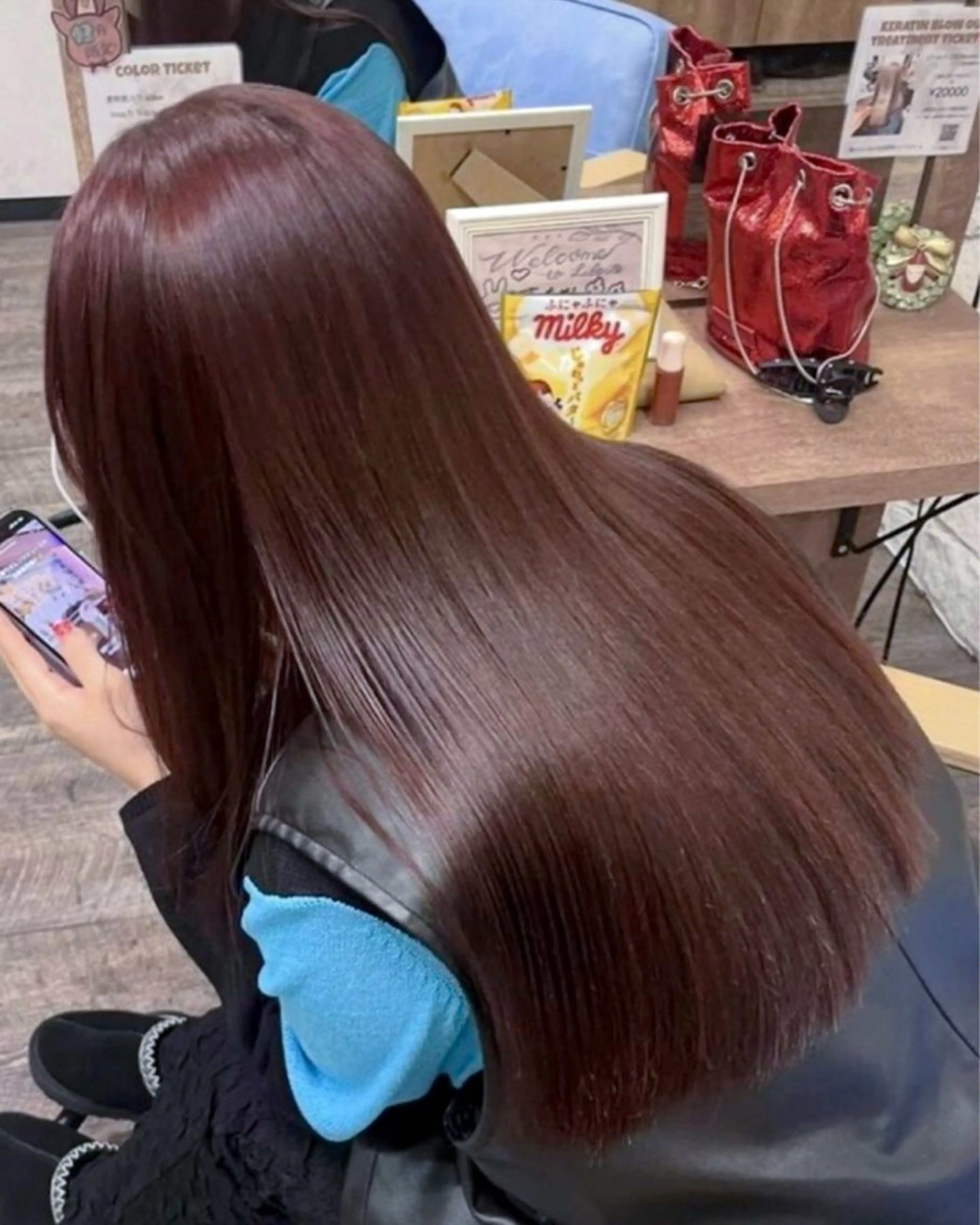 ロング カラー ブラウンカラー チョコレートブラウン ヘアカラー トリートメント 🐺ིྀ顔周レイヤー /髪質改善🩵aoiのヘアスタイル