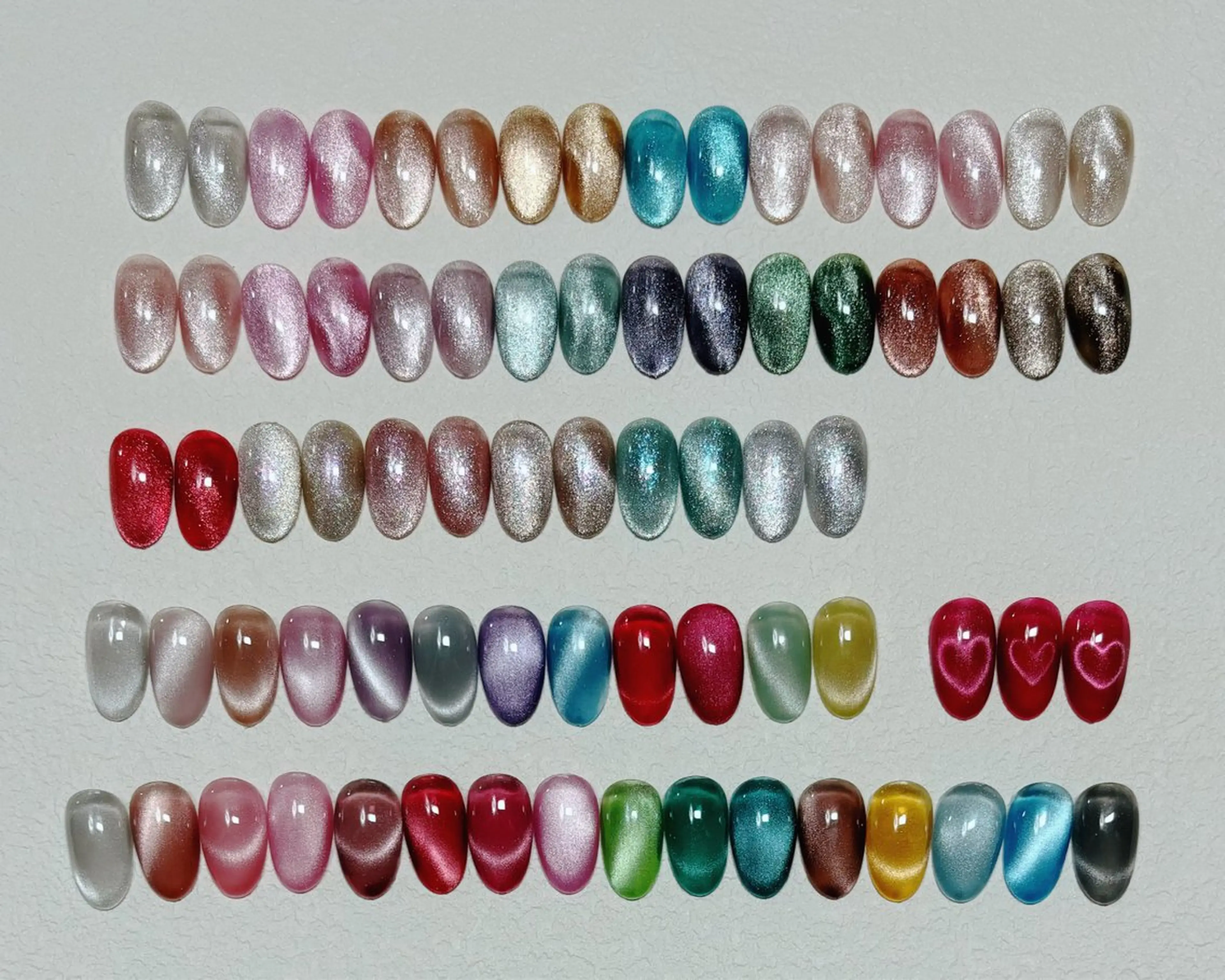 初回限定【HAND】⭐︎ジェルオフあり⭐︎マグネットジェルワンカラーの写真