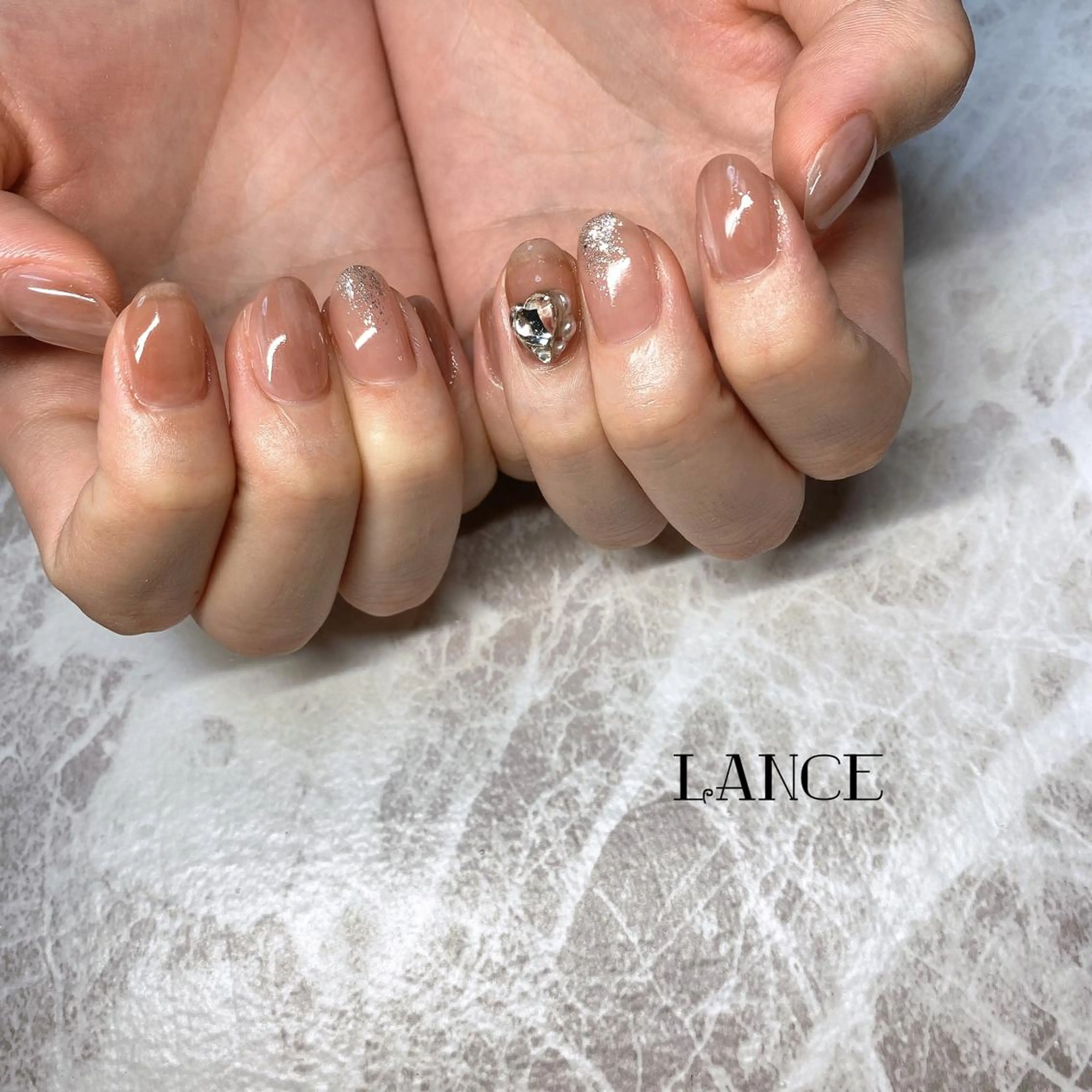 ミディアム ハンドネイル Lance nailのネイルデザイン
