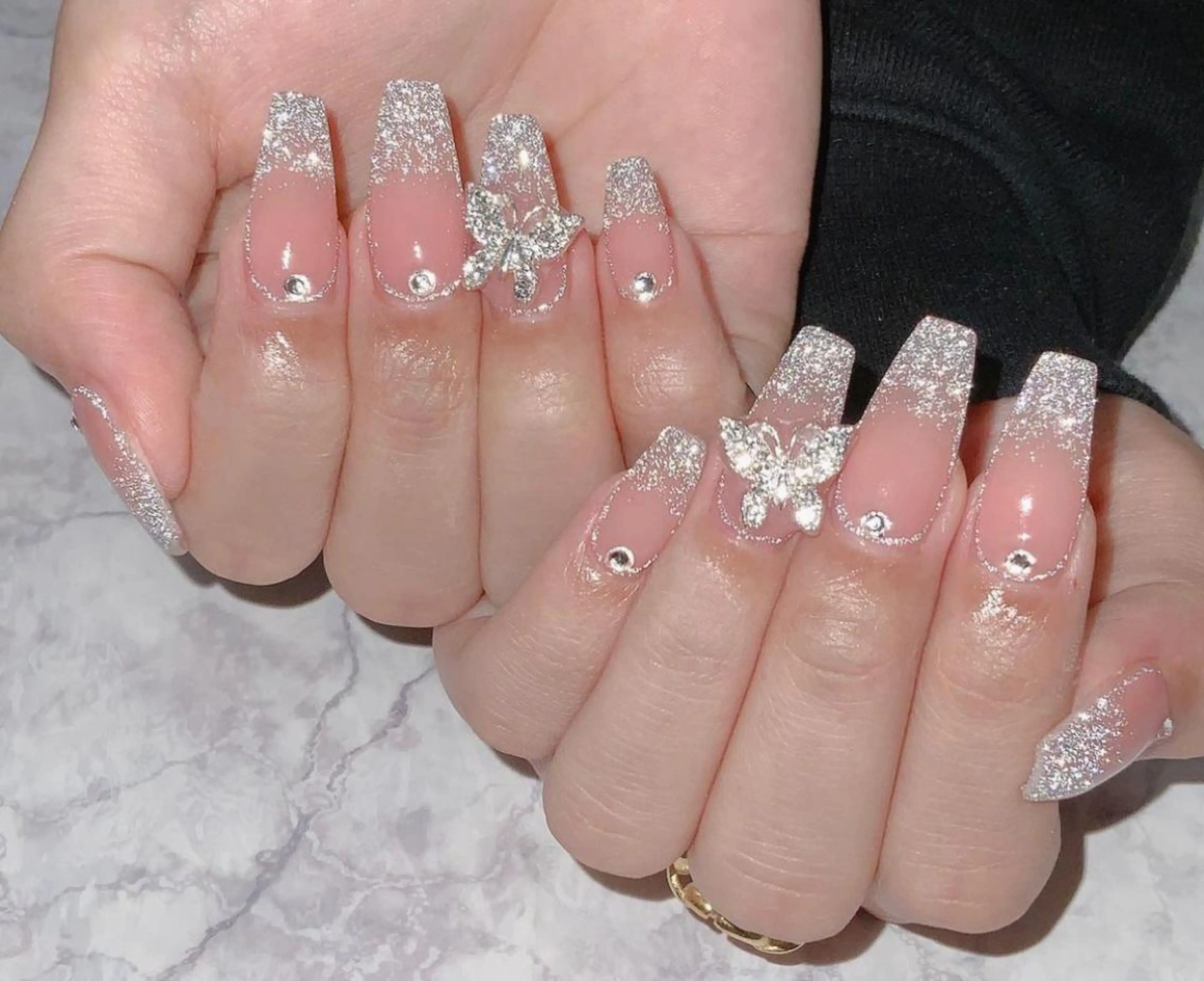 ネイル 大塚眉毛|ハンドケア |肌管理の眉毛・アイブロウイメージ