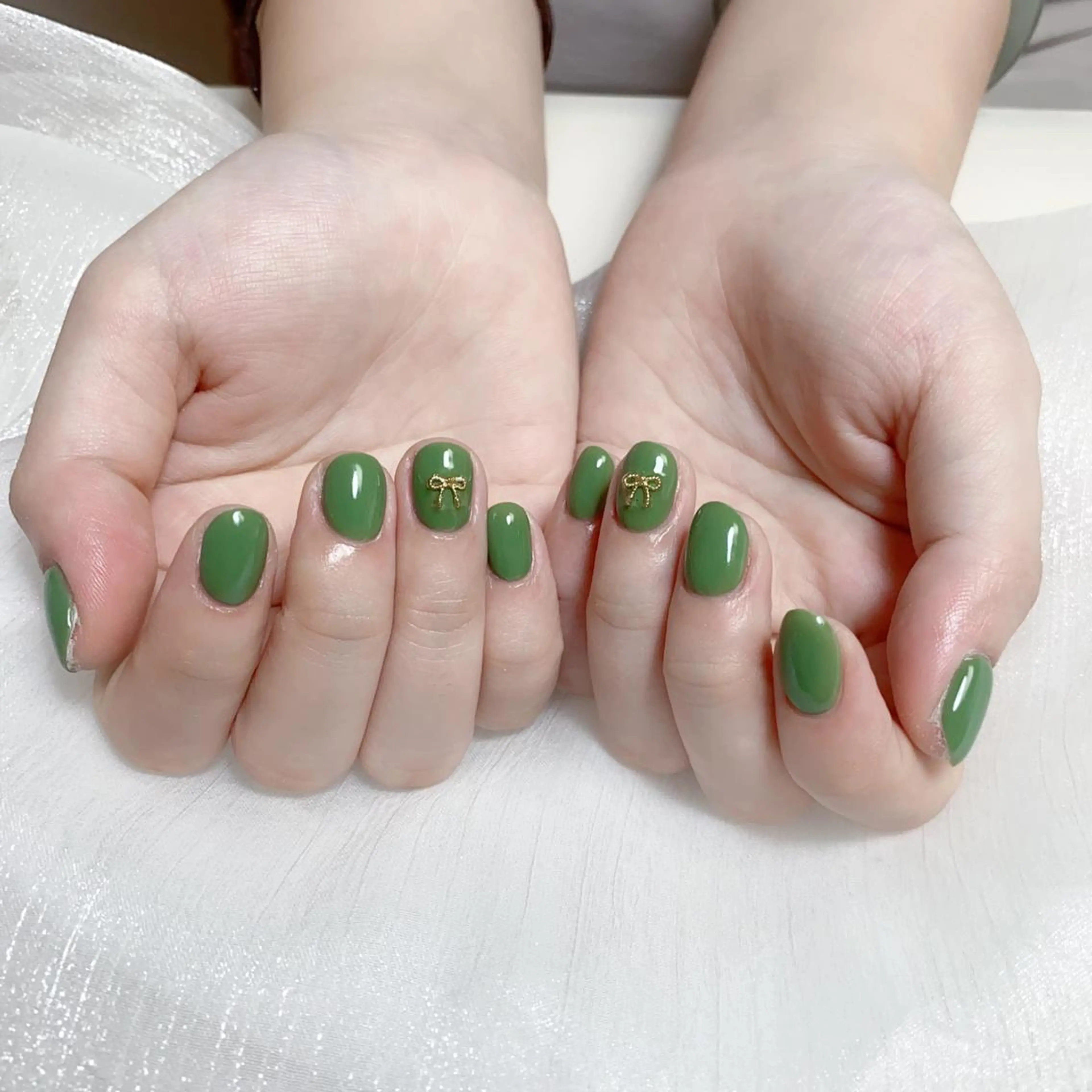 ネイル ハンドネイル NAILサロン 木にいるのネイルデザイン