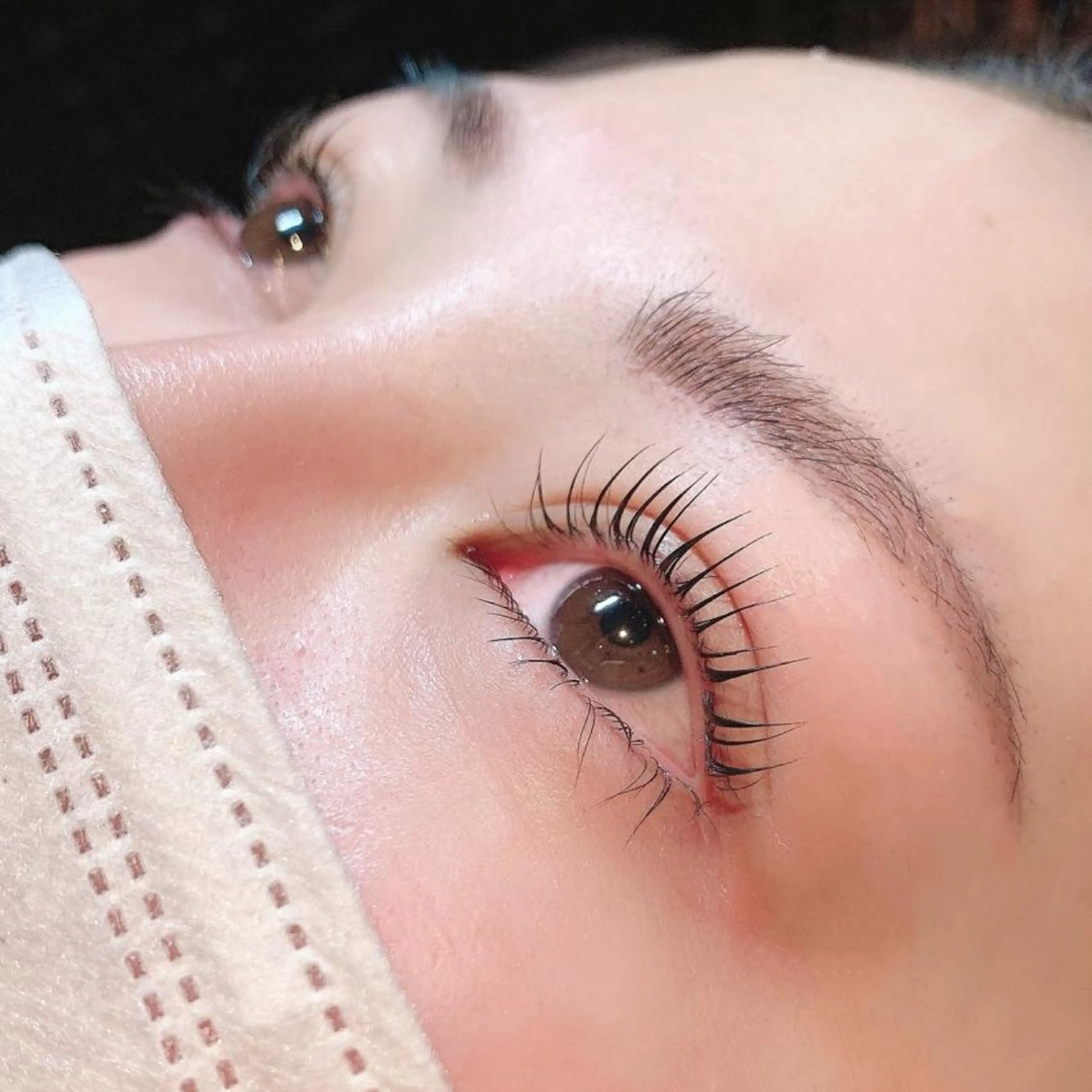 《12月限定価格》大人気セットメニュー🩵眉wax脱毛＋パリジェンヌラッシュリフト【限定価格6600円】💫の写真