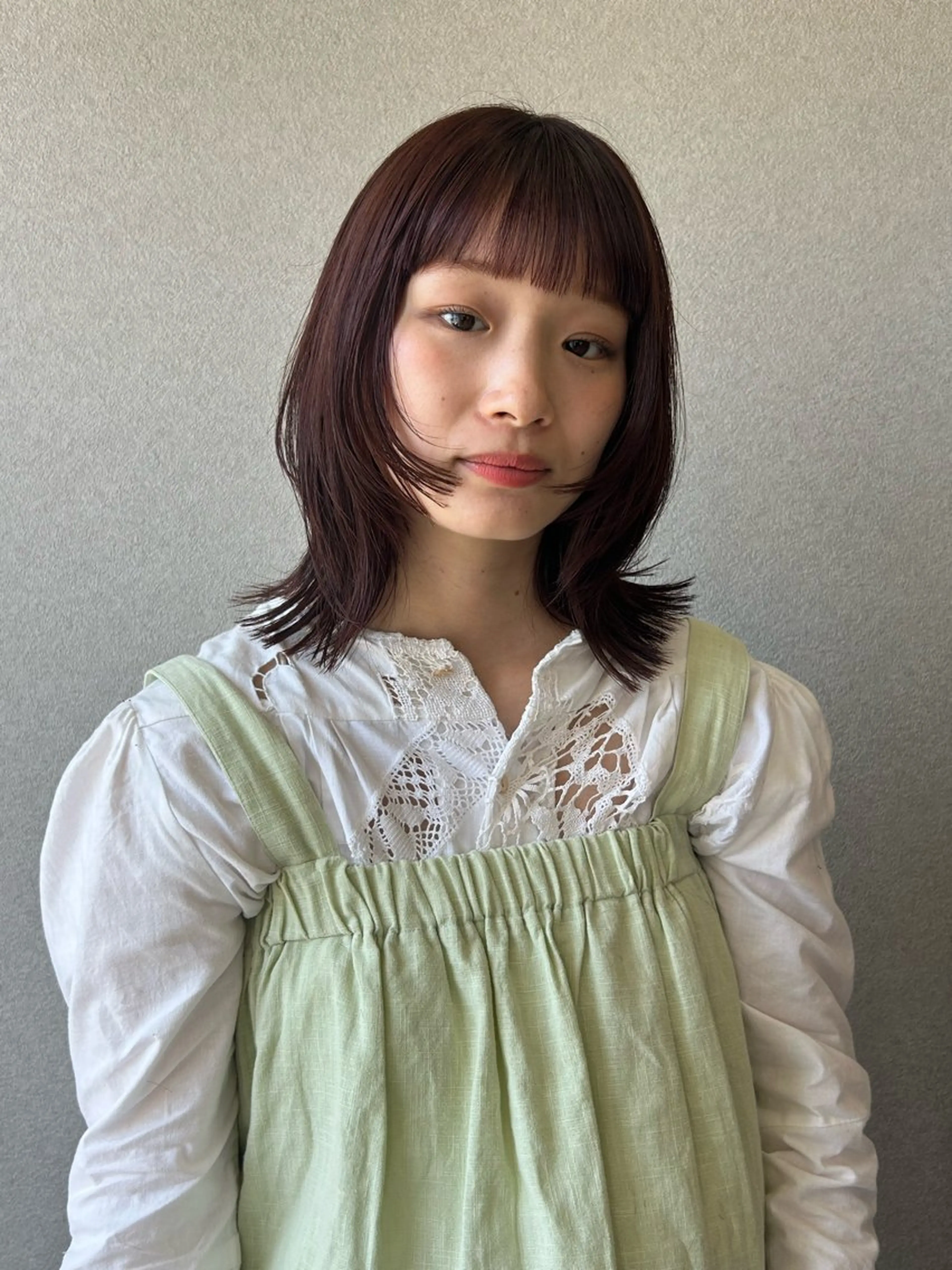 ミディアム mu-sen所属・Fujii Naoのヘアスタイル