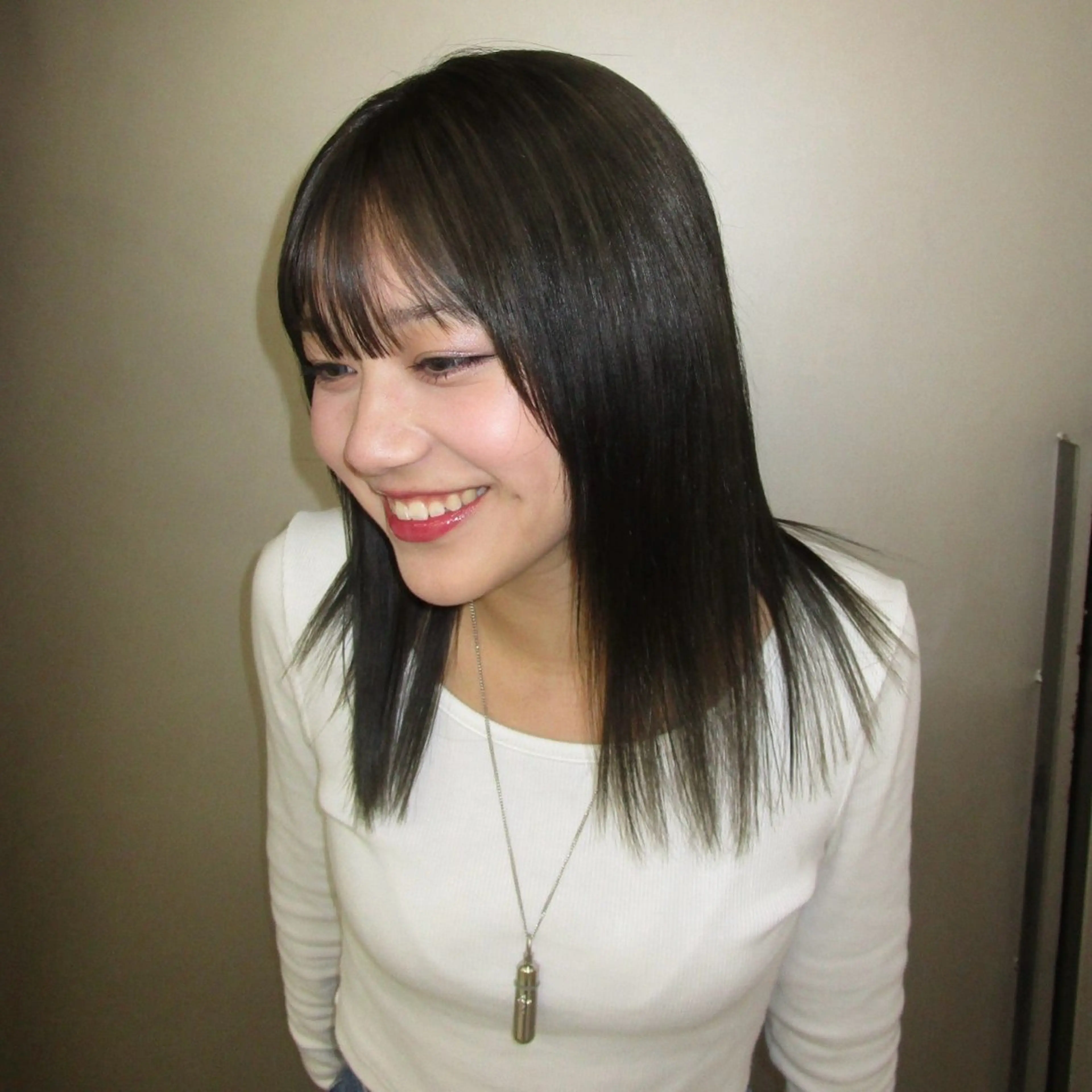 ミディアム カラー kao/似合わせ/ 個性派モード/iciのヘアスタイル