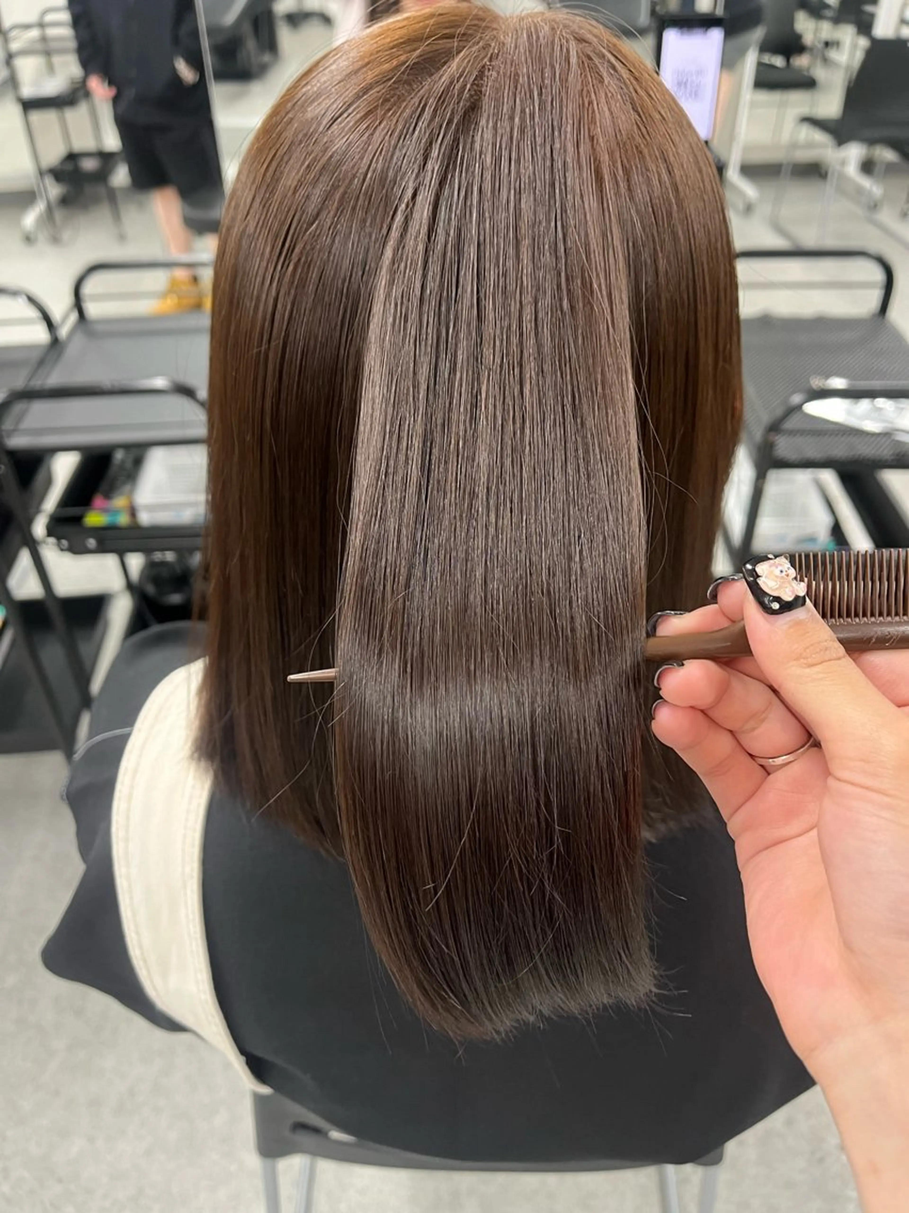 ショート カラー 黒髪 大人上品ベージュ 🎀HARUNAのヘアスタイル