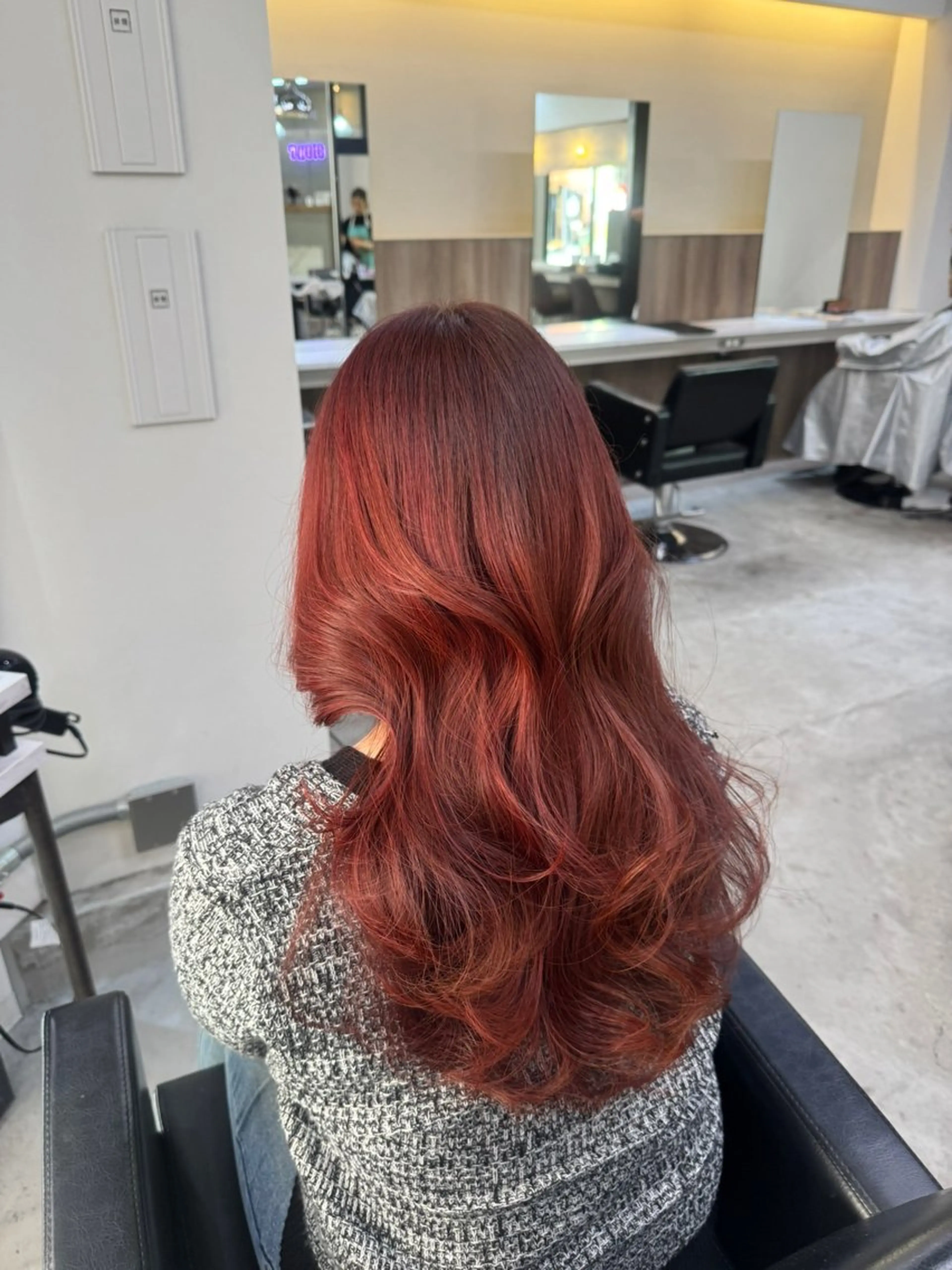 ロング カラー ヘアカラー トリートメント 韓国ヘア🇰🇷 YUKINAのヘアスタイル