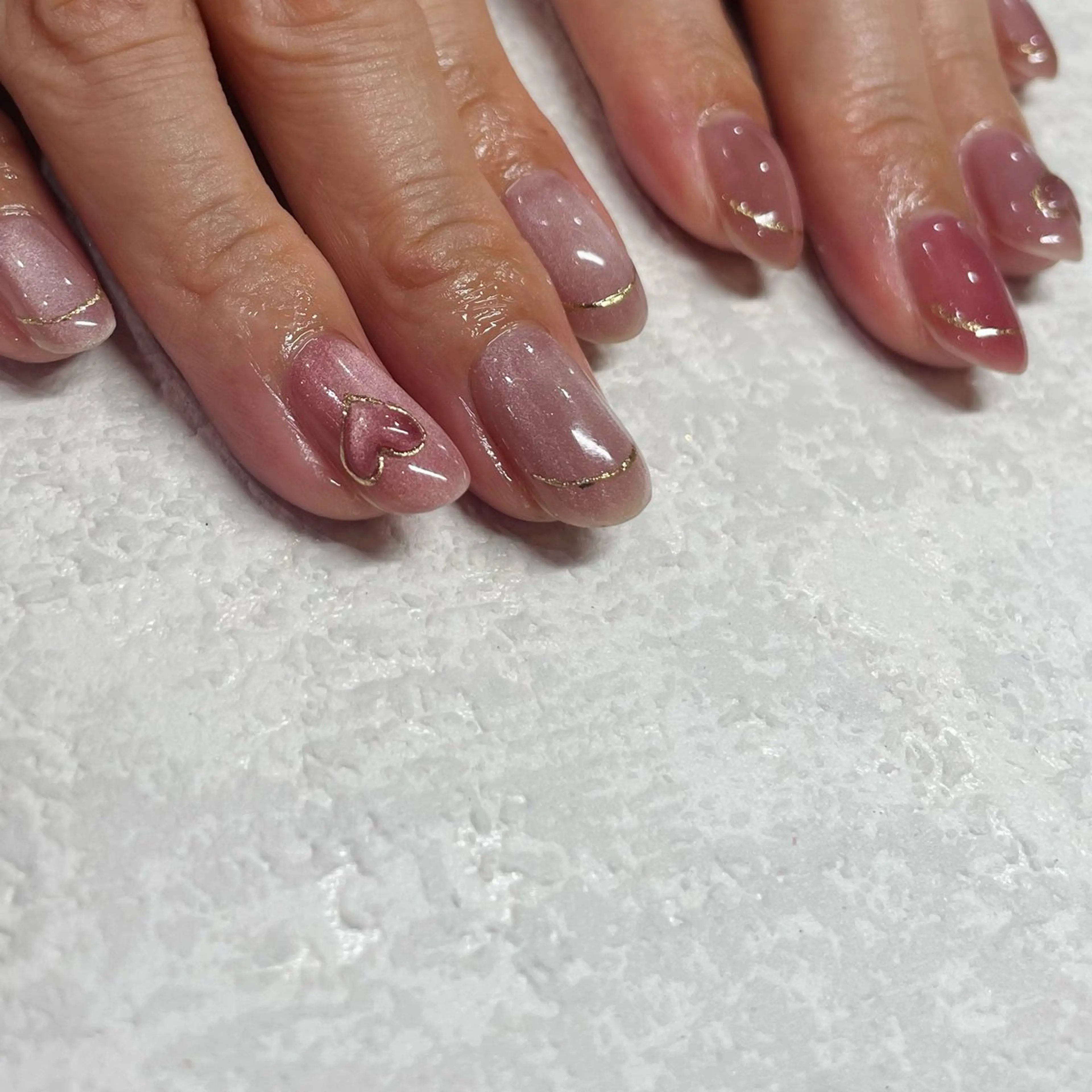 ネイル パラジェルサロン 大人女性が通うサロンのネイルデザイン