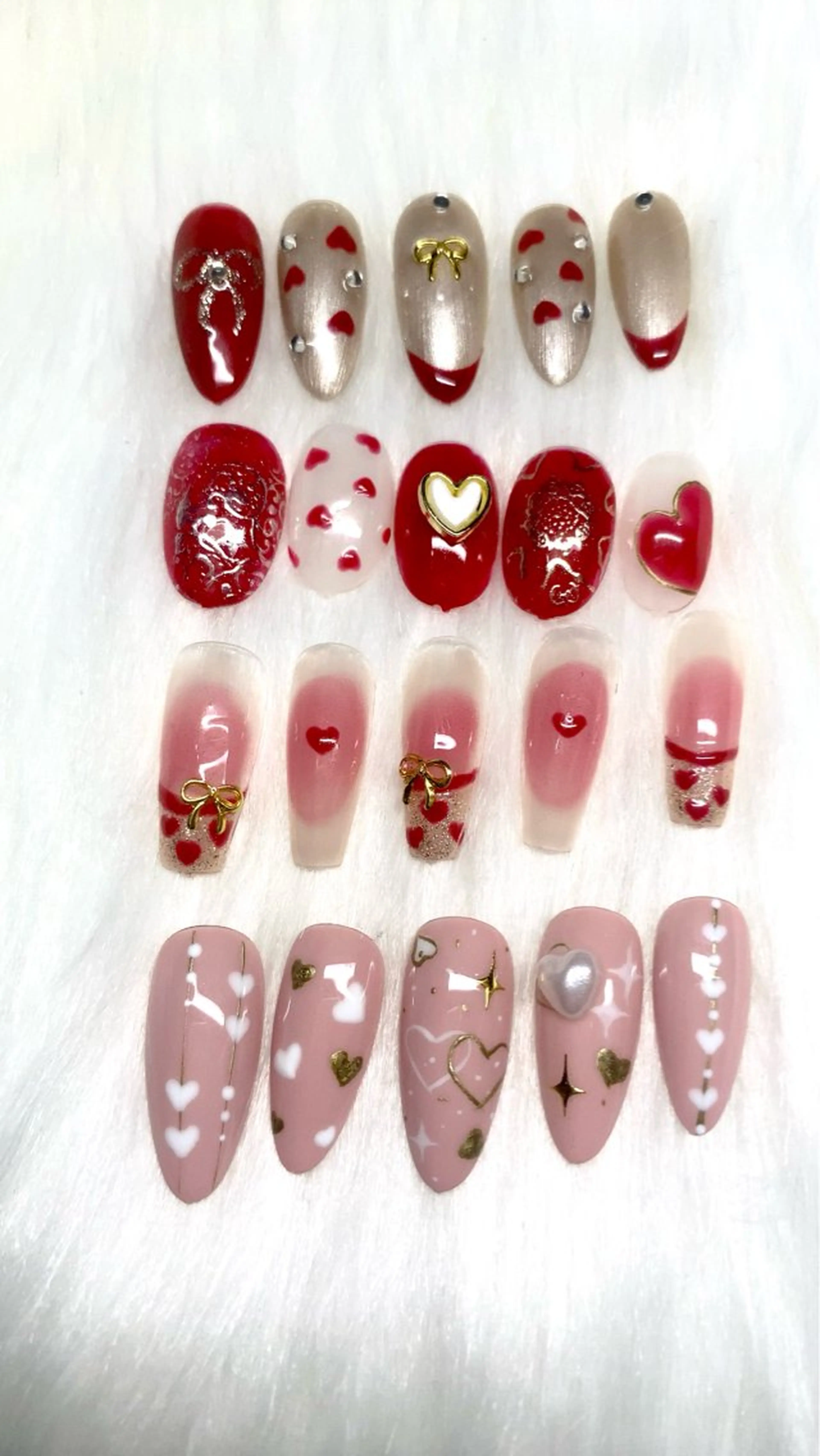 ネイル バレンタイン ハンドネイル ハンドケア Hi Beauty 渋谷(ネイル、ハイパーナイフ6、脂肪れいきゃく、マッサージ＆エステサロン)所属・Hi beauty 渋谷のネイルデザイン