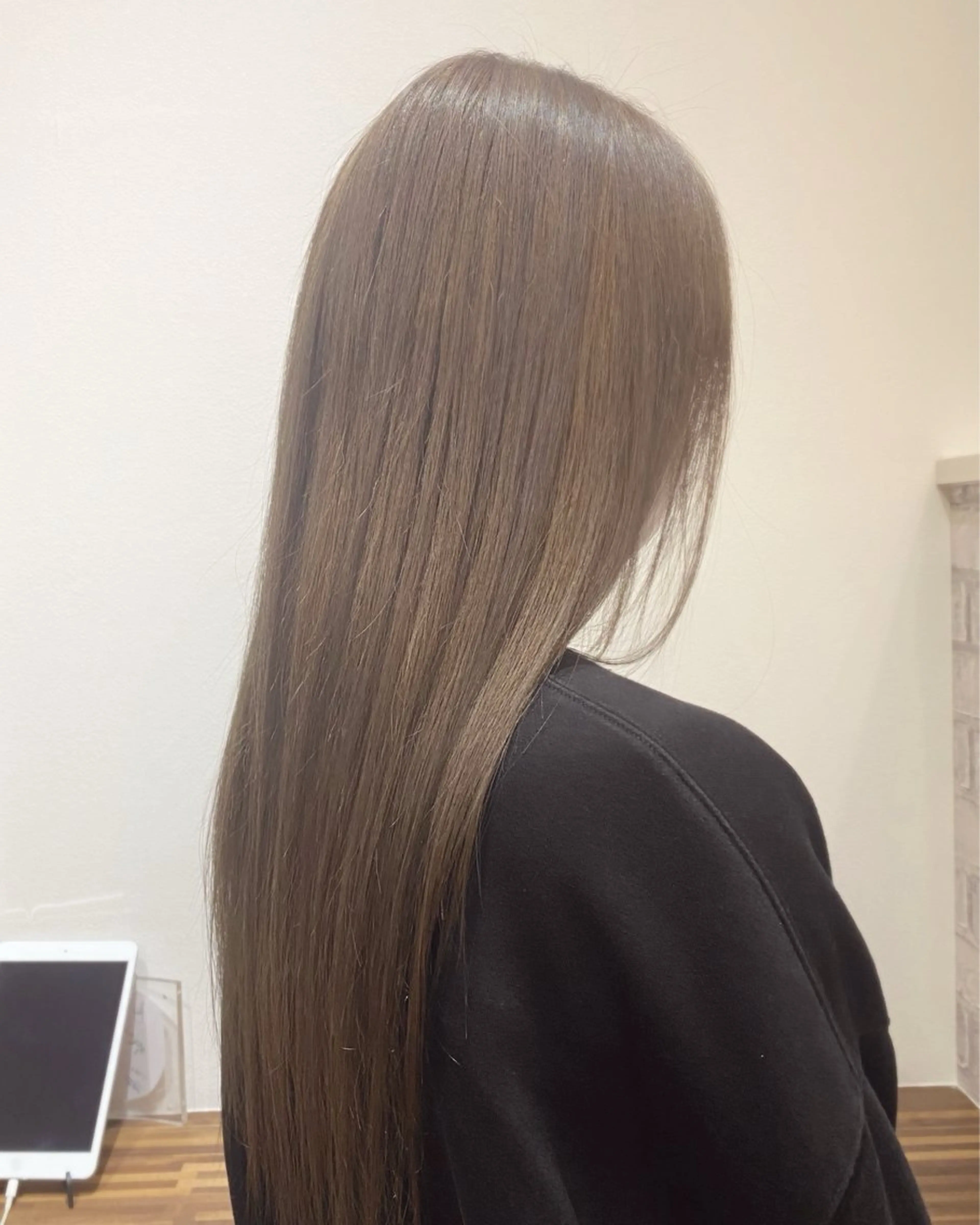 ロング カラー ブリーチ ケアブリーチ ダブルカラー ハイライトカラー イルミナカラー S. RYUTAのヘアスタイル