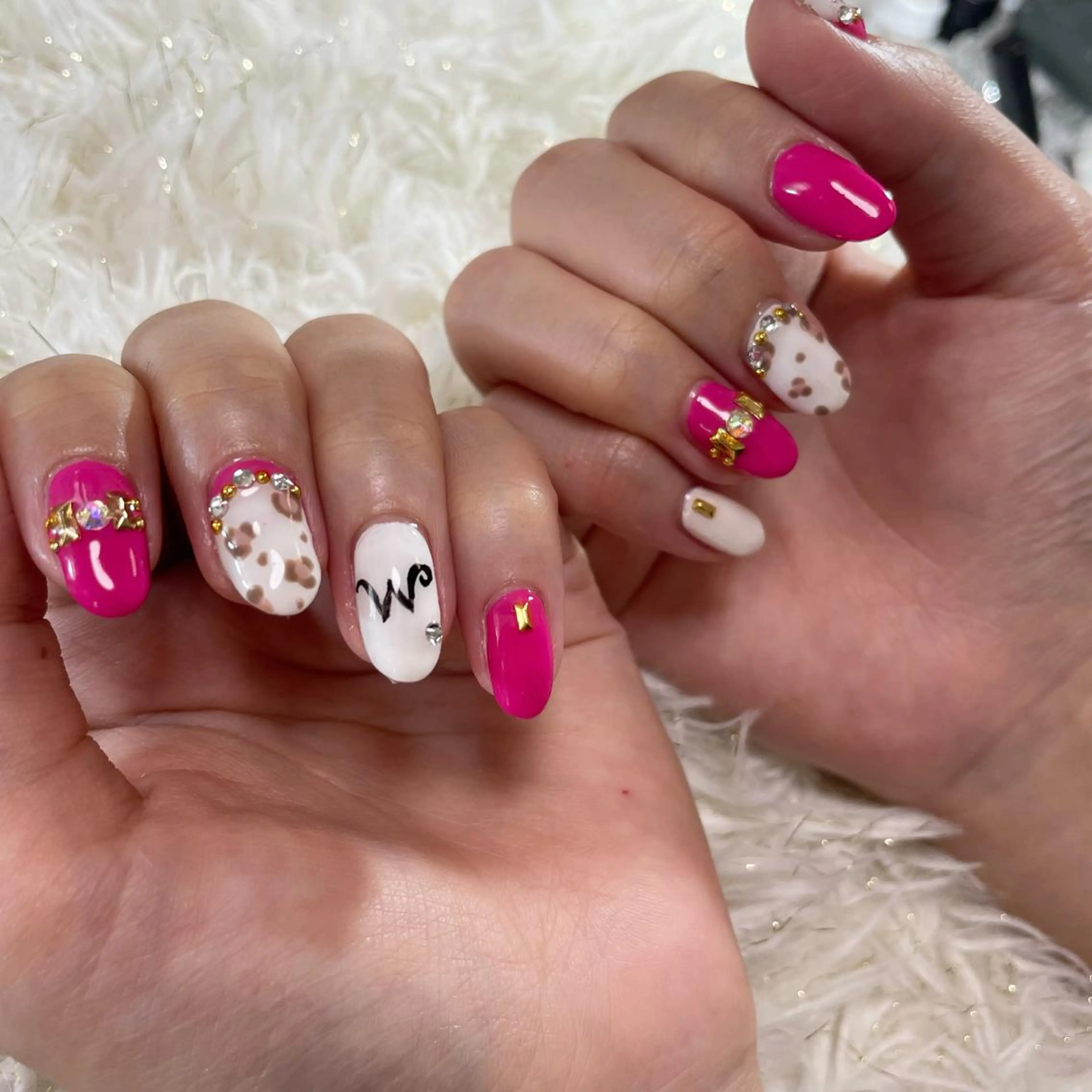 ネイル nail.gorin所属・吉村 優子のネイルデザイン