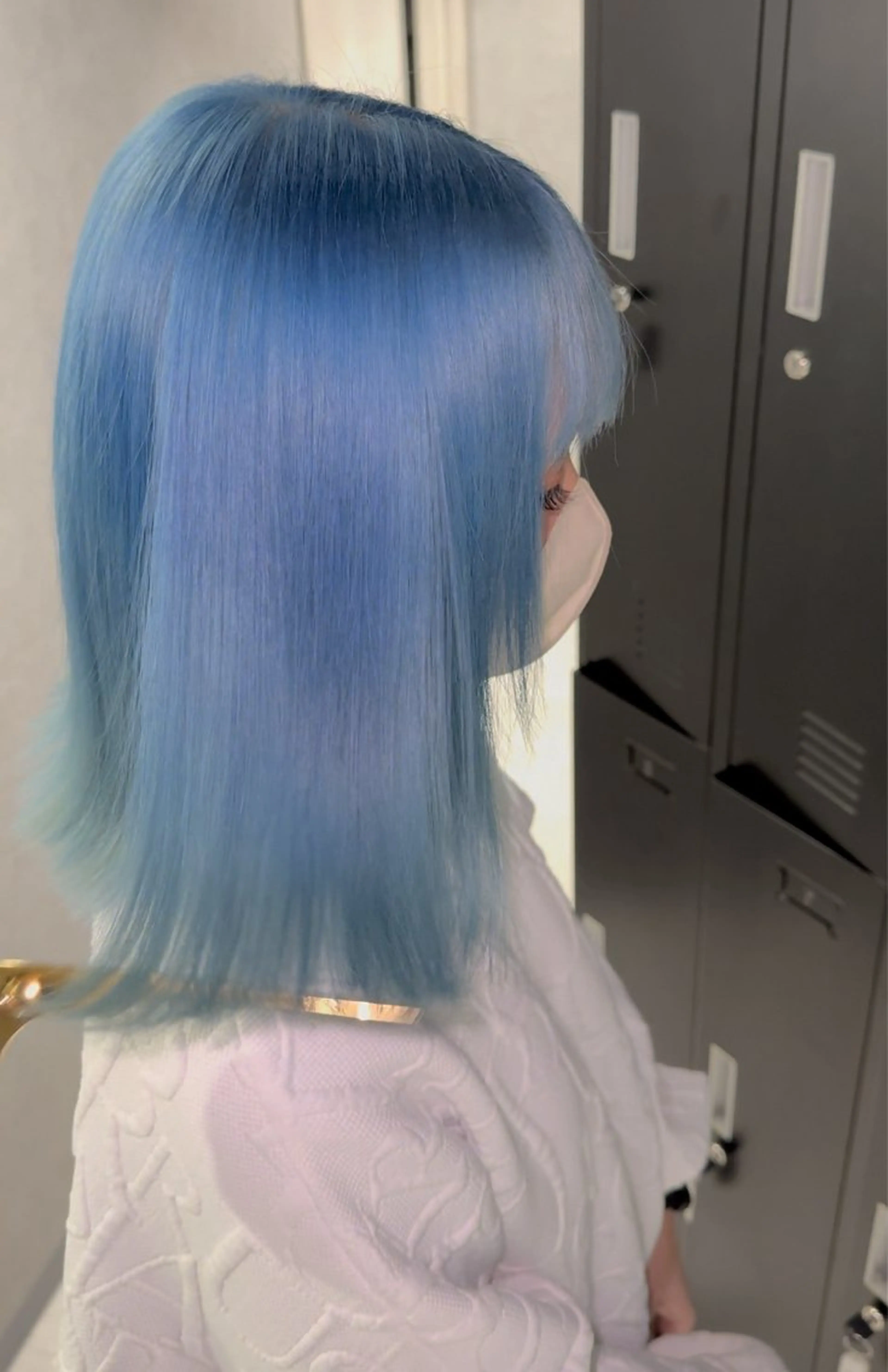 カット+ホワイトブリーチ2回+イルミナカラー+トリートメント✨の写真