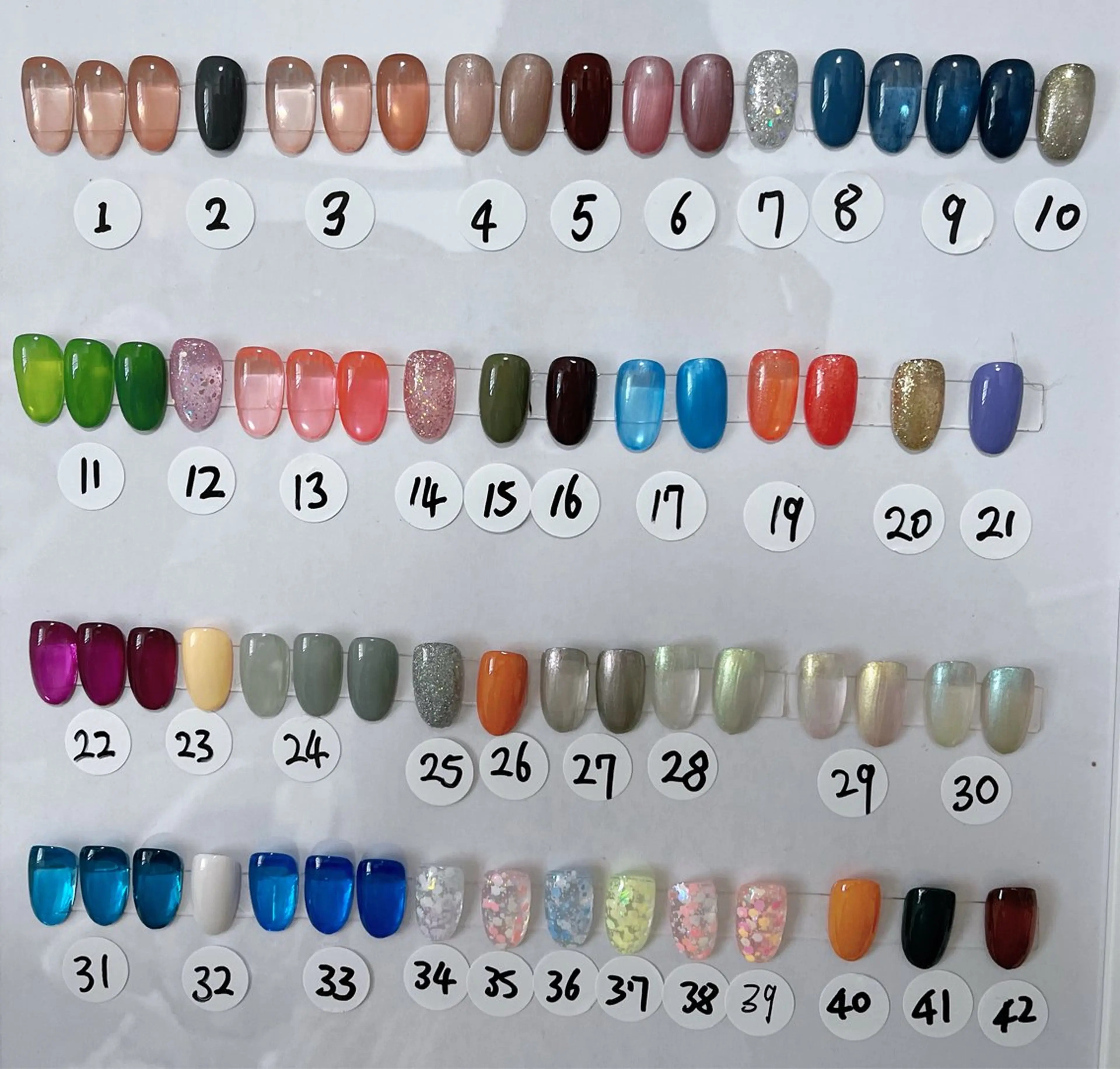 💅🏻ハンド✨色限定バイカラー，3色可✨丁寧ケア込みの写真