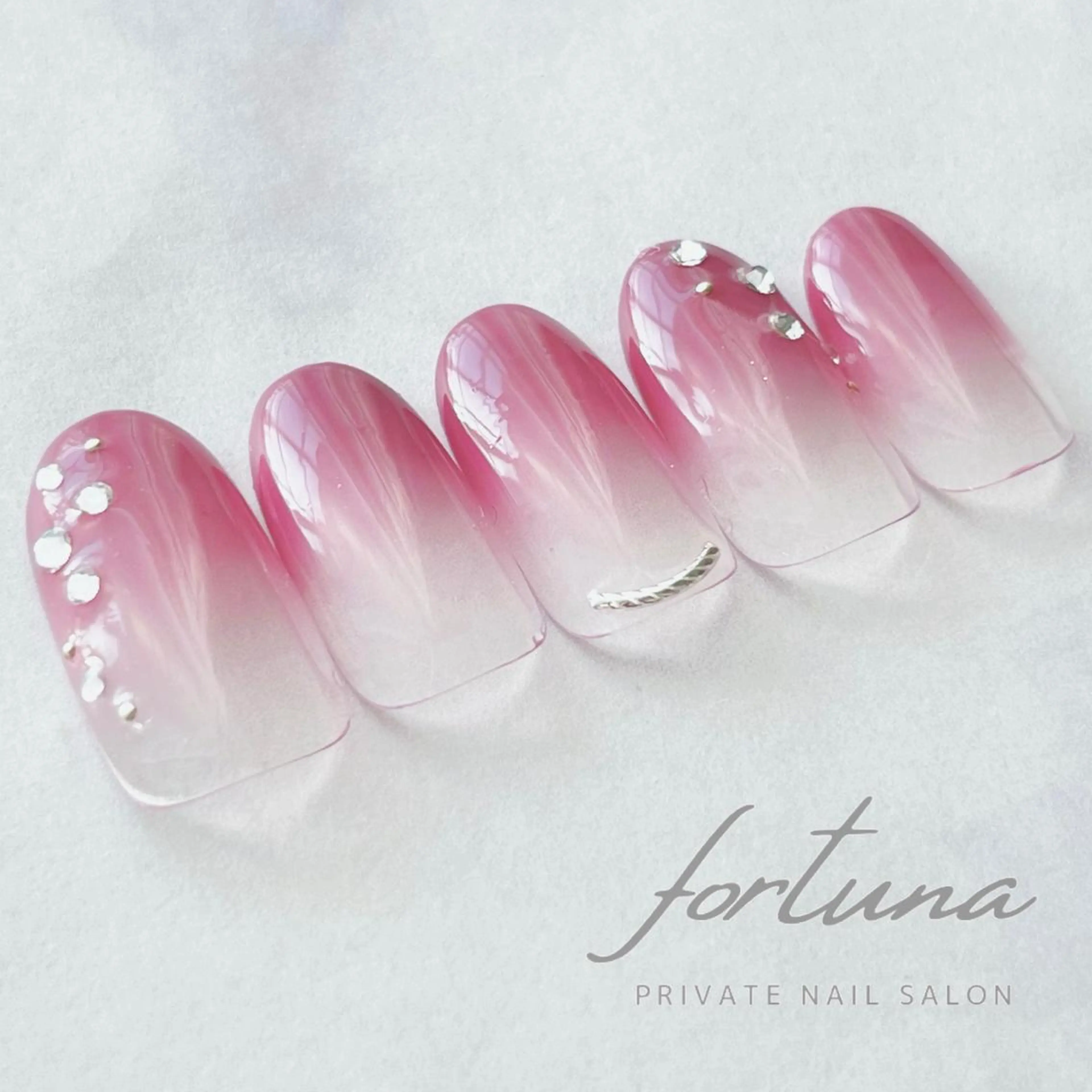 ネイル グラデーション ハンドネイル fortuna 武藤裕美のネイルデザイン