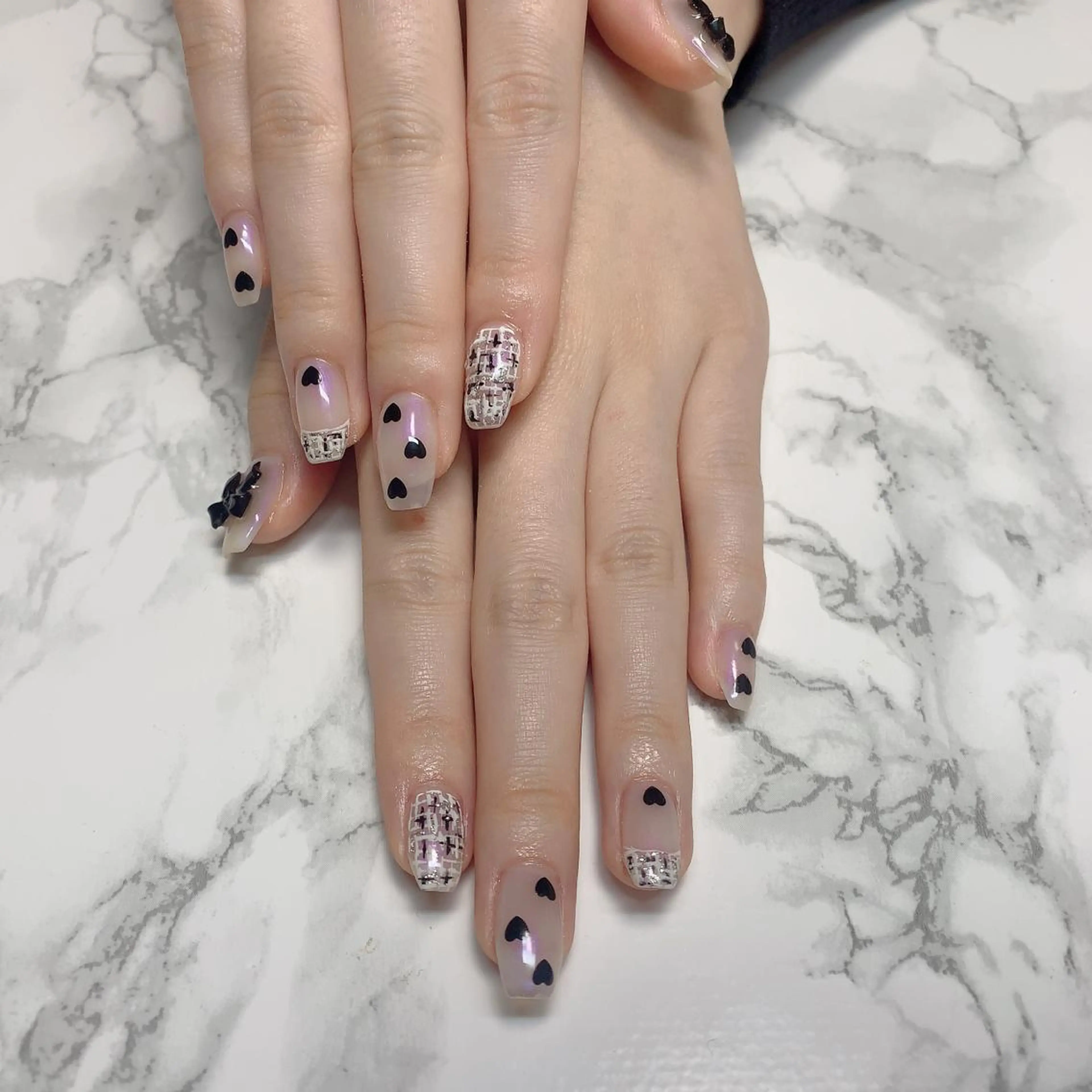 ネイル はな💎ネイル ワンホン、長さ出しのネイルデザイン