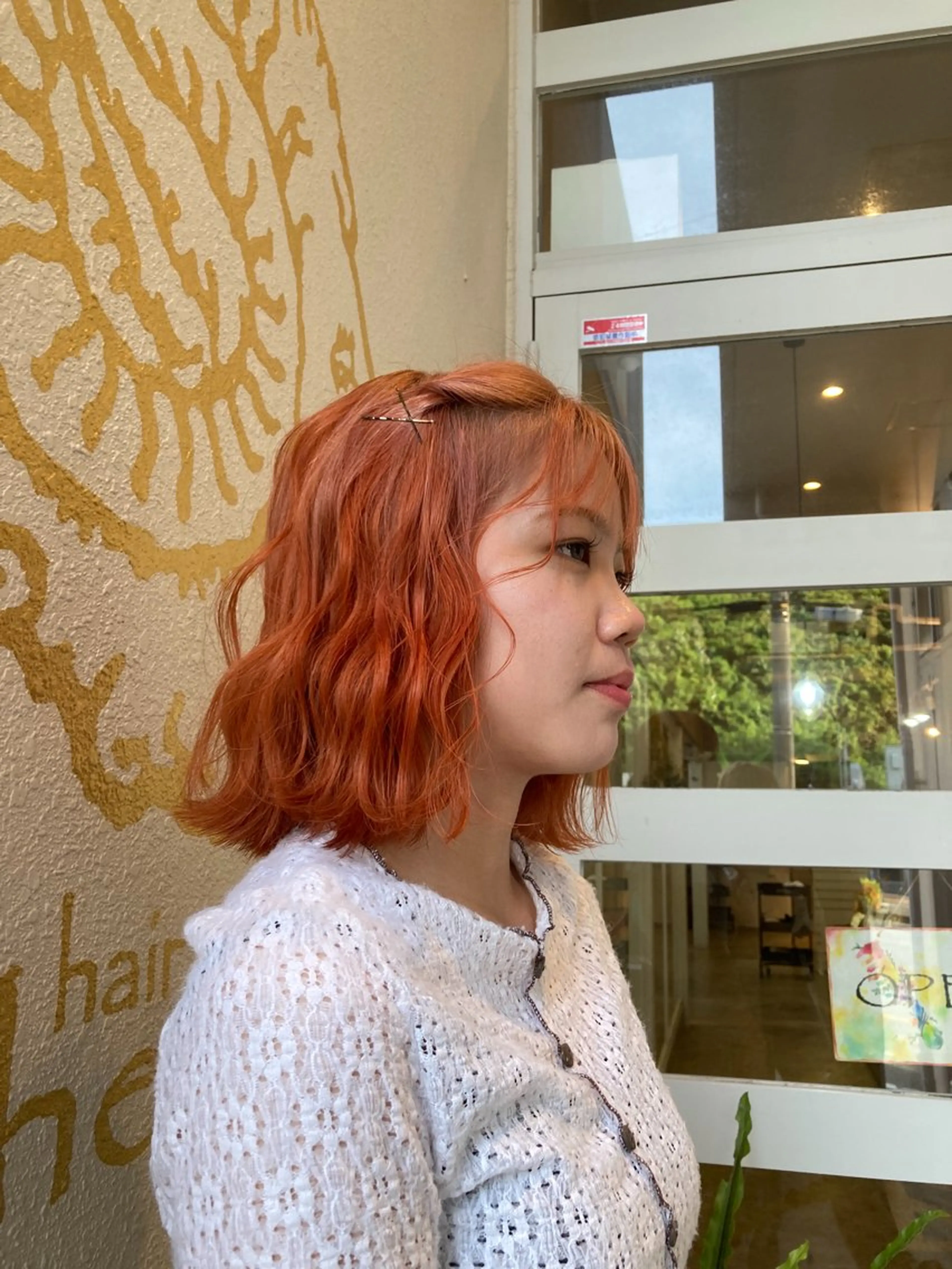 ミディアム hairroomsheeps所属・ハイトーン/ホワイト カラー/SHOKAのヘアスタイル