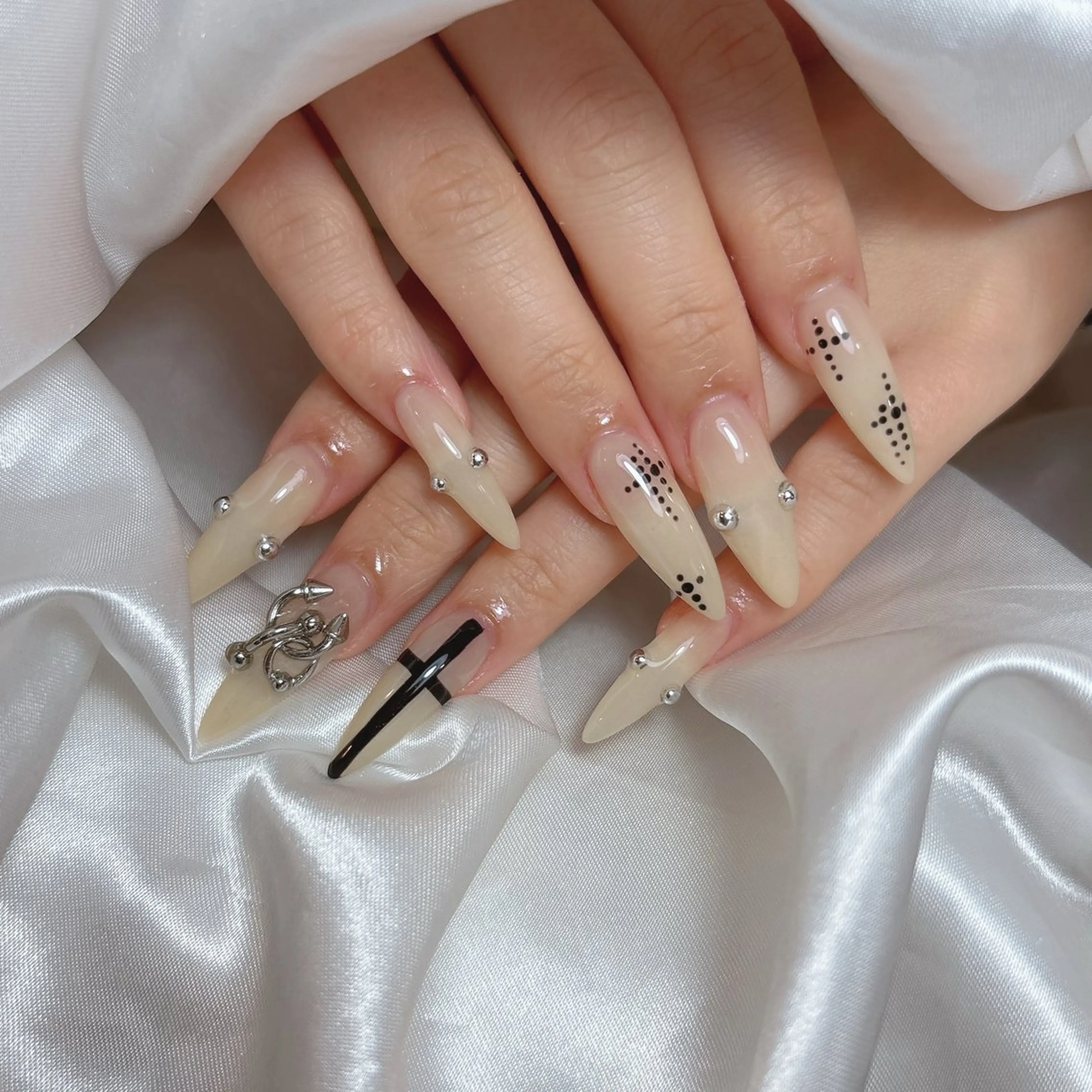 ネイル ハンドネイル Chiin Nailのネイルデザイン