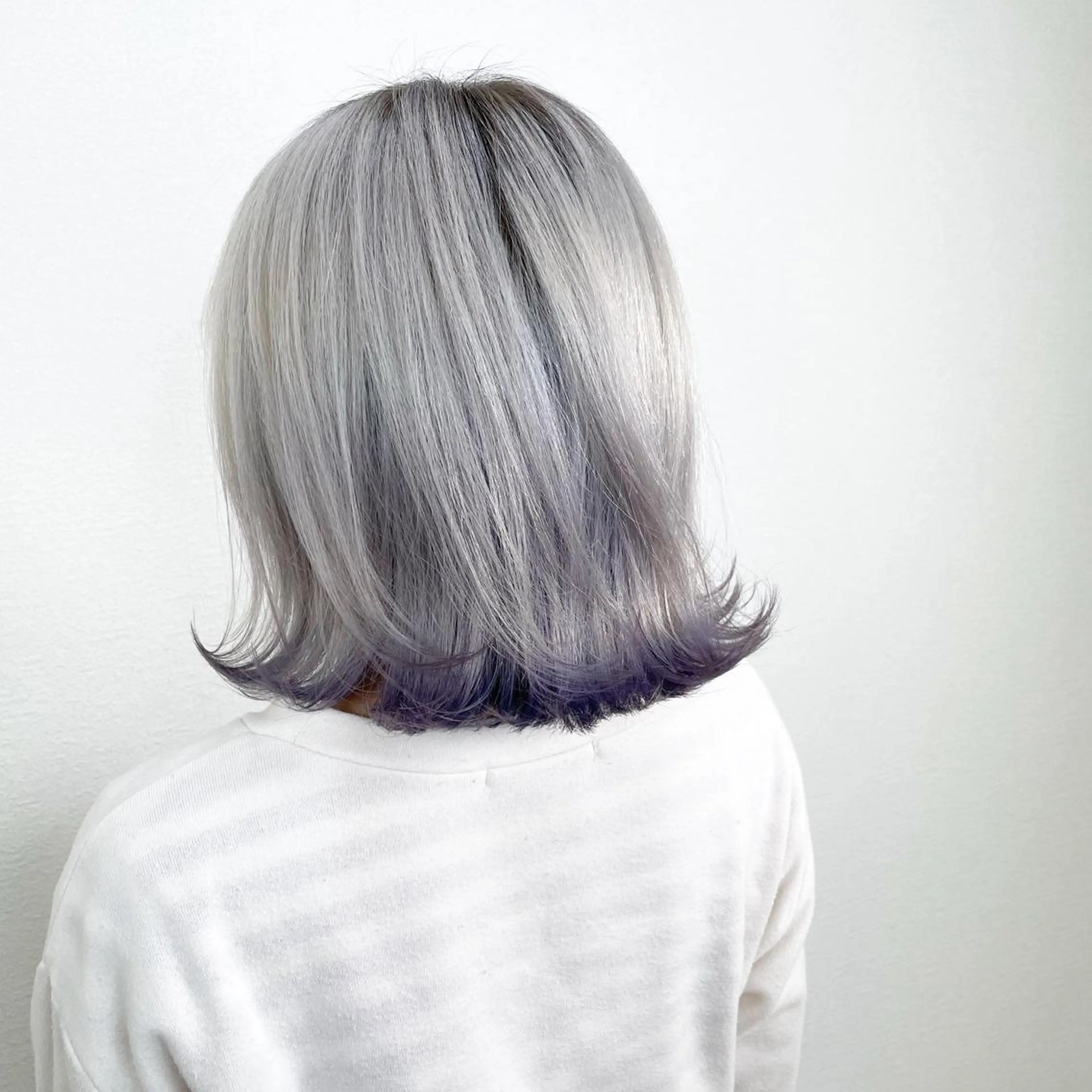 ショート カラー ボブ ヘアカラー 失敗したくない人へ ハイトーン美容師のヘアスタイル