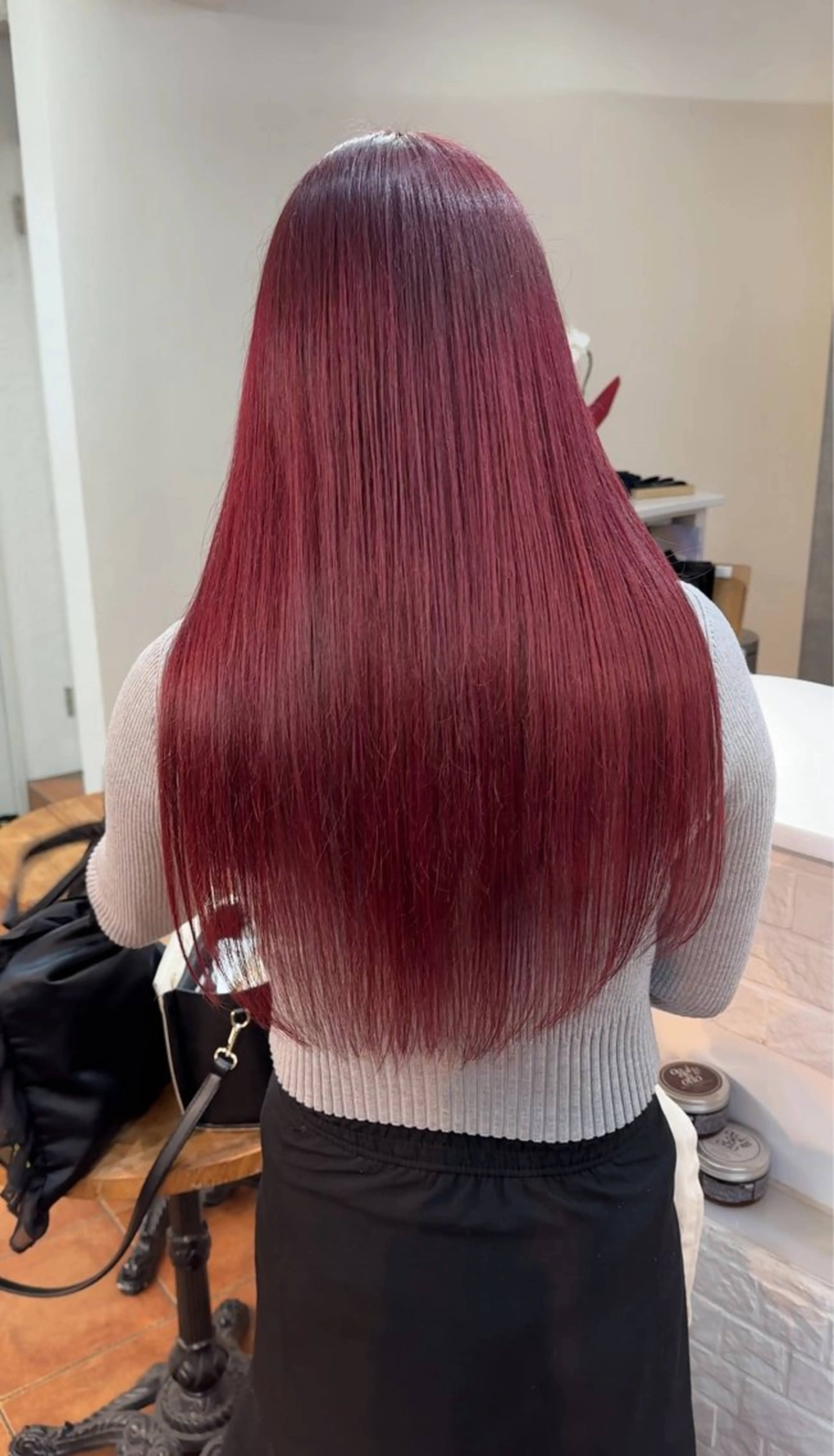 ロング JEWIL SHIBUYAのヘアスタイル