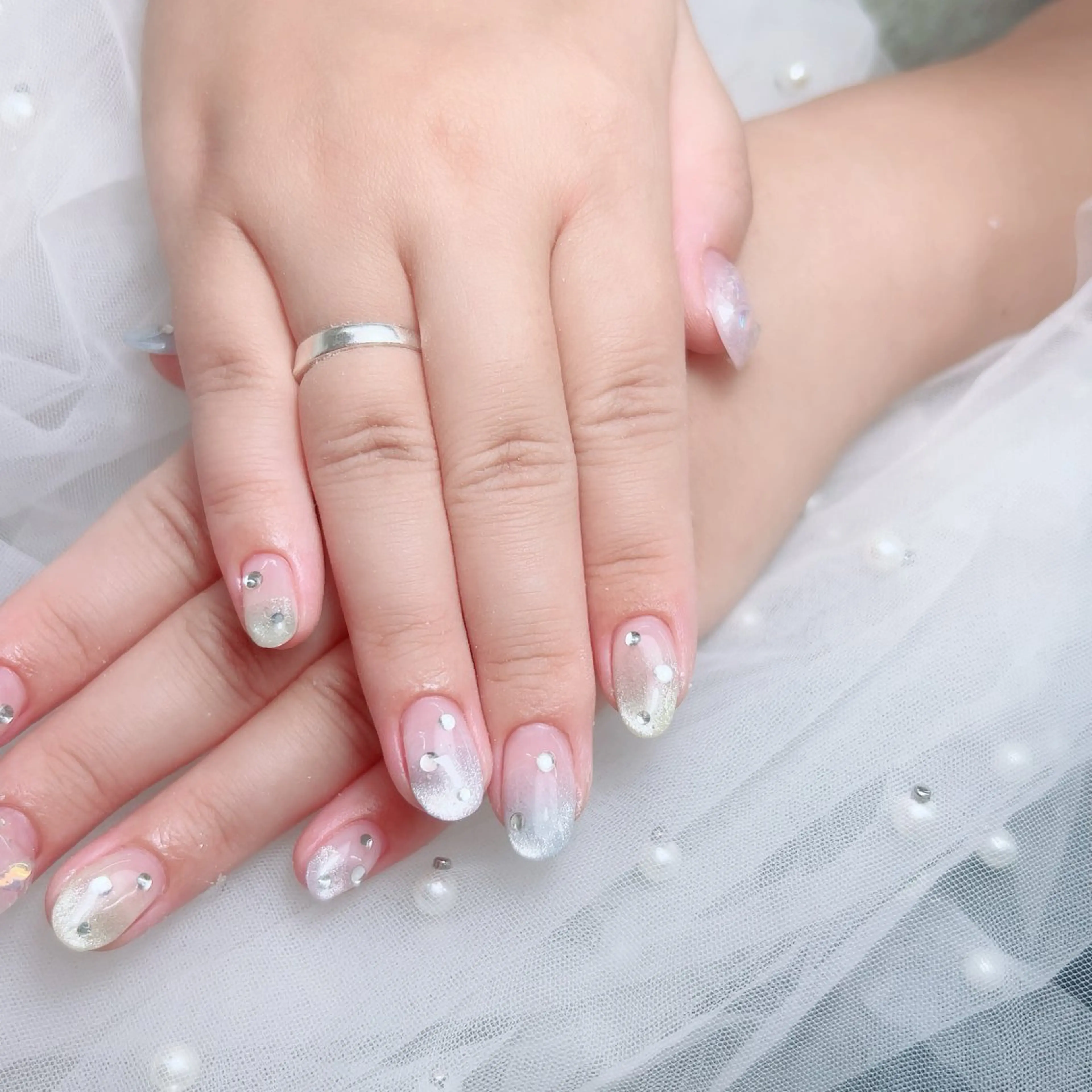 ネイル artnailgallery所属・gallery Yumiのネイルデザイン