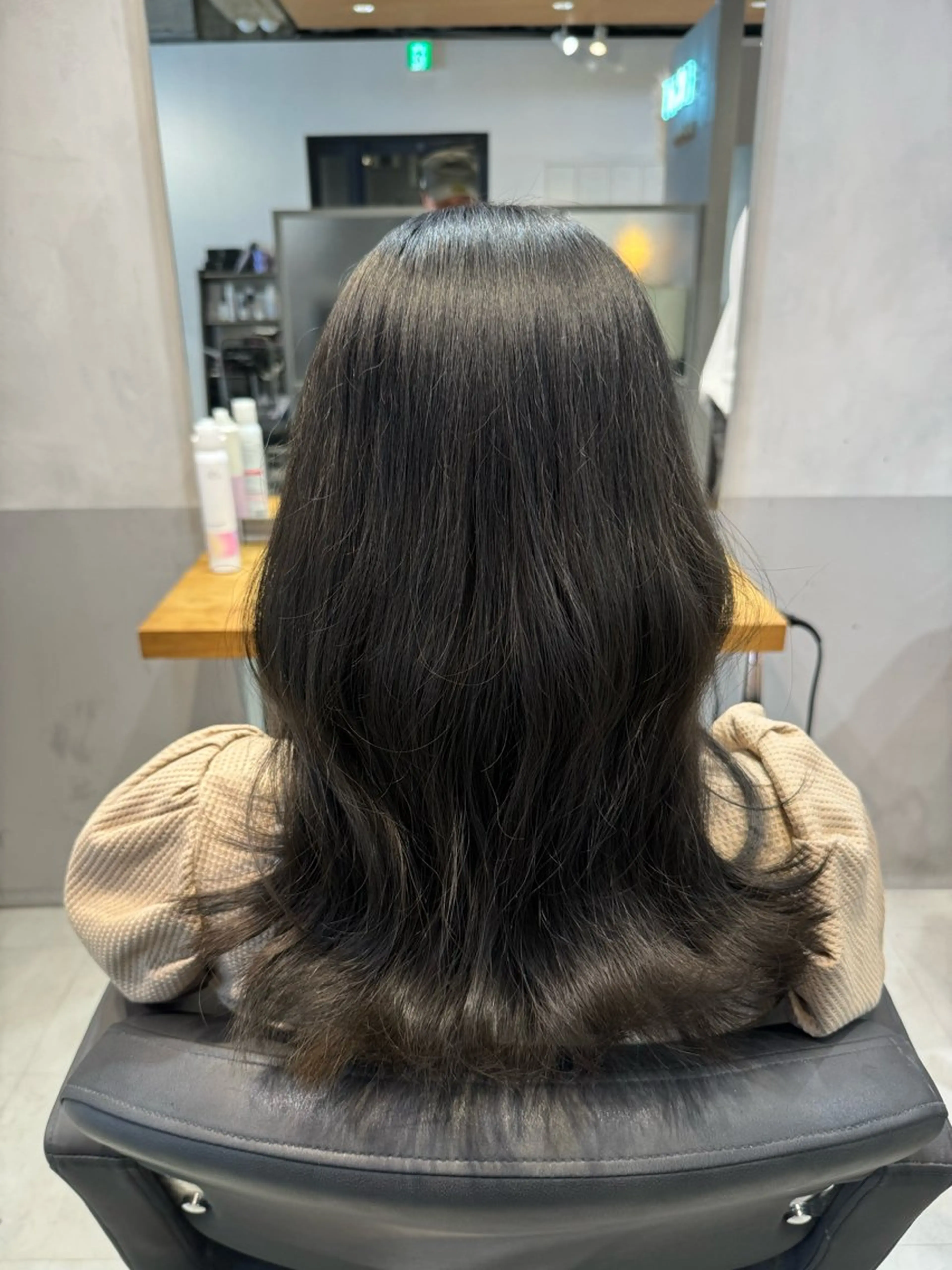 セミロング 韓国風ヘア カット ヘアカラー ✂︎神カット&カラー 韓国風パーマ黒田ダイのヘアスタイル