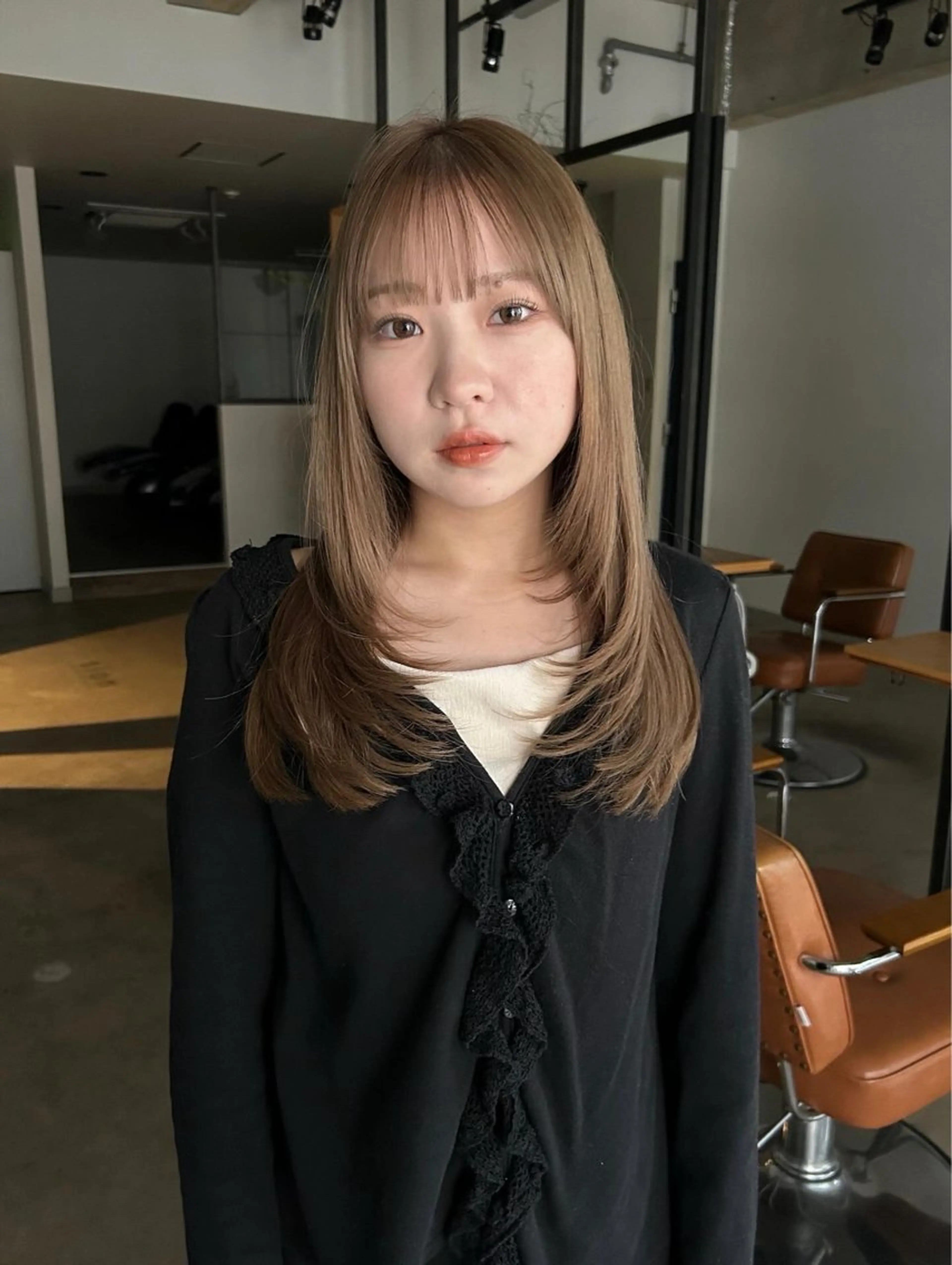 ロング カラー カット ヘアカラー トリートメント 透明感カラー レイヤーカット りなのヘアスタイル