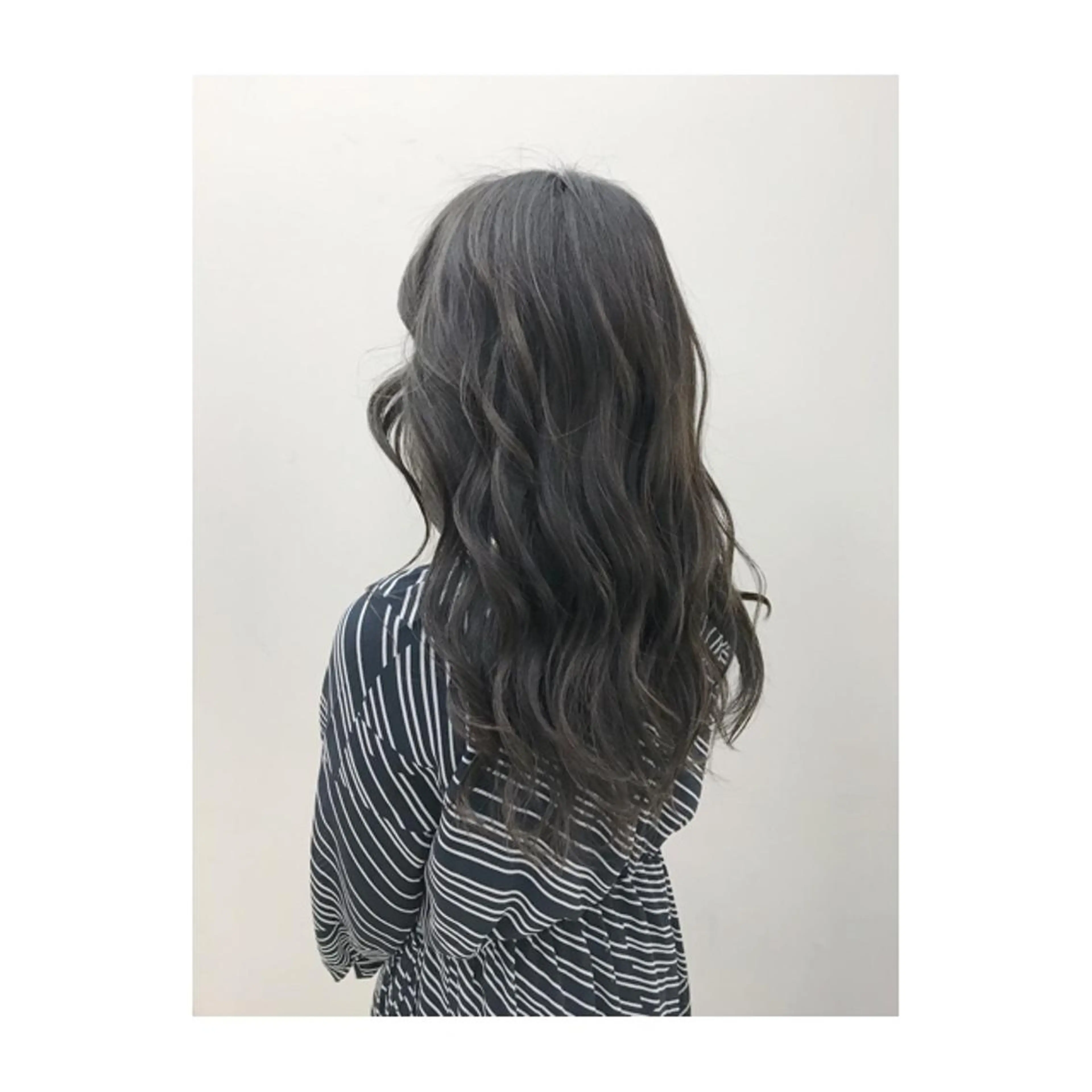 ロング カラー 永岡 鉄平のヘアスタイル