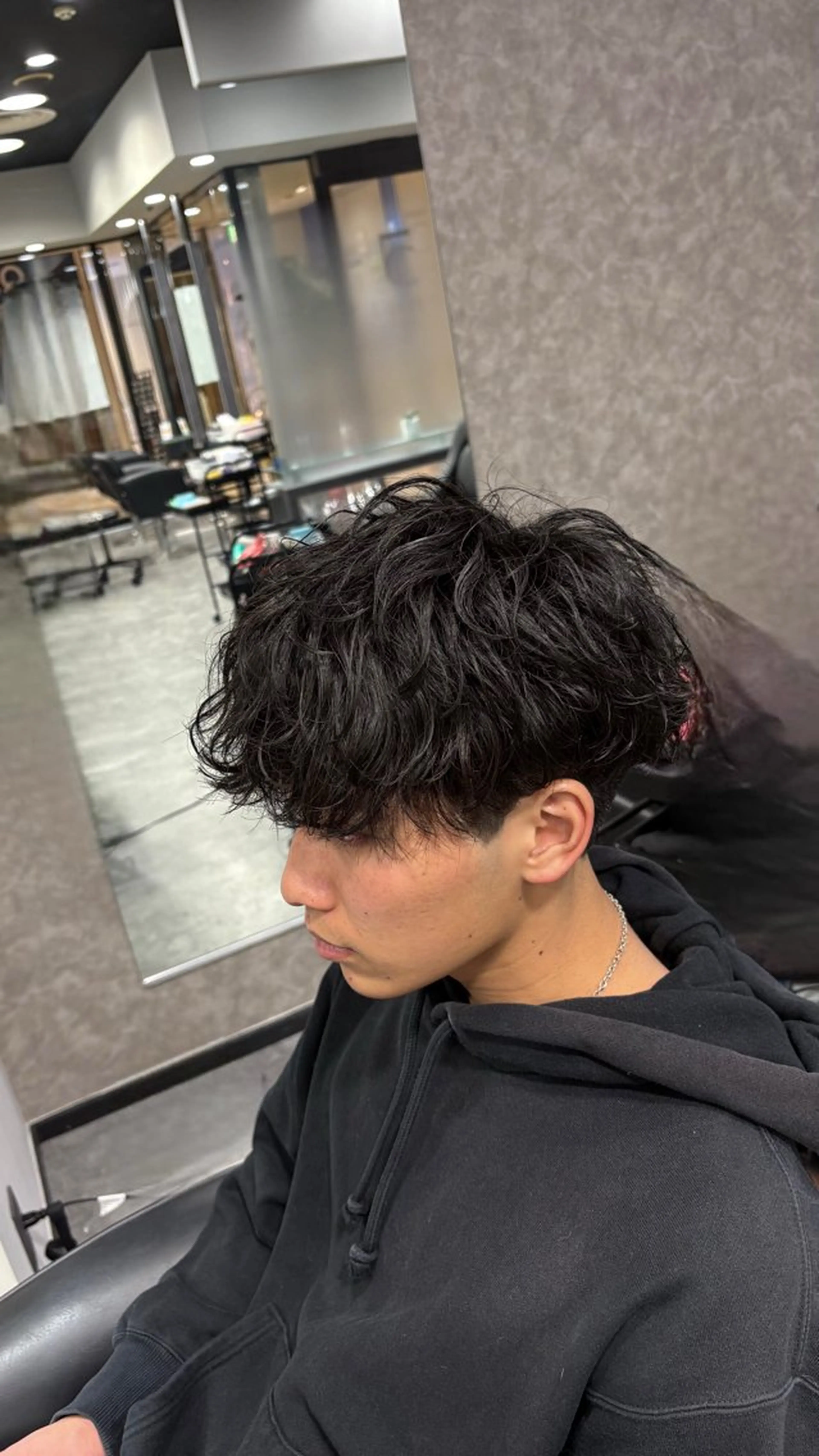 メンズ センターパート フェザーパーマ メンズパーマ カット パーマ Hair Salon LUCEY所属・メンズパーマ/カラ ー/川越/成田最のヘアスタイル