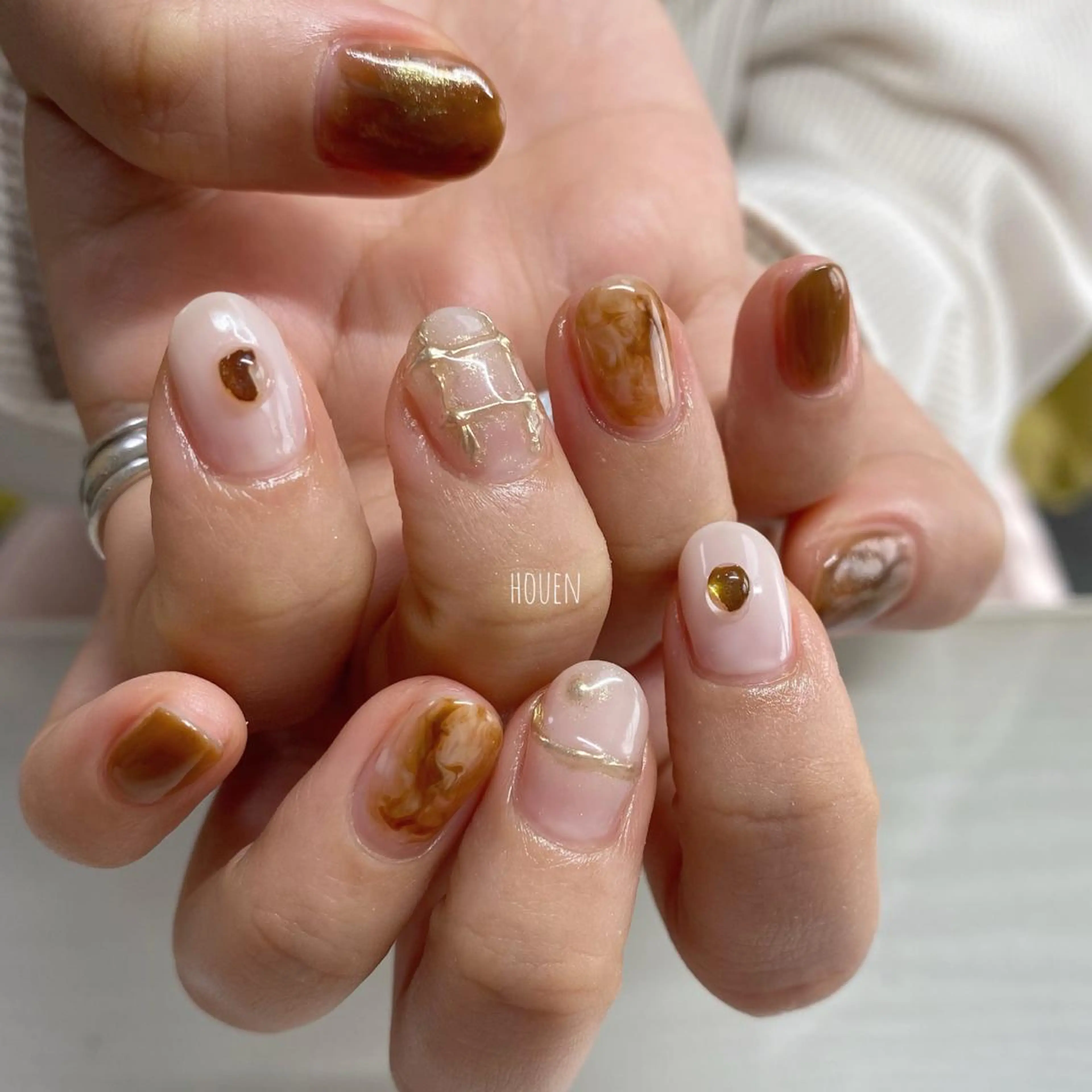 ネイル 持ち込み I P'ink nail salon所属・I pinknail 韓国風·持ち込み専門のネイルデザイン