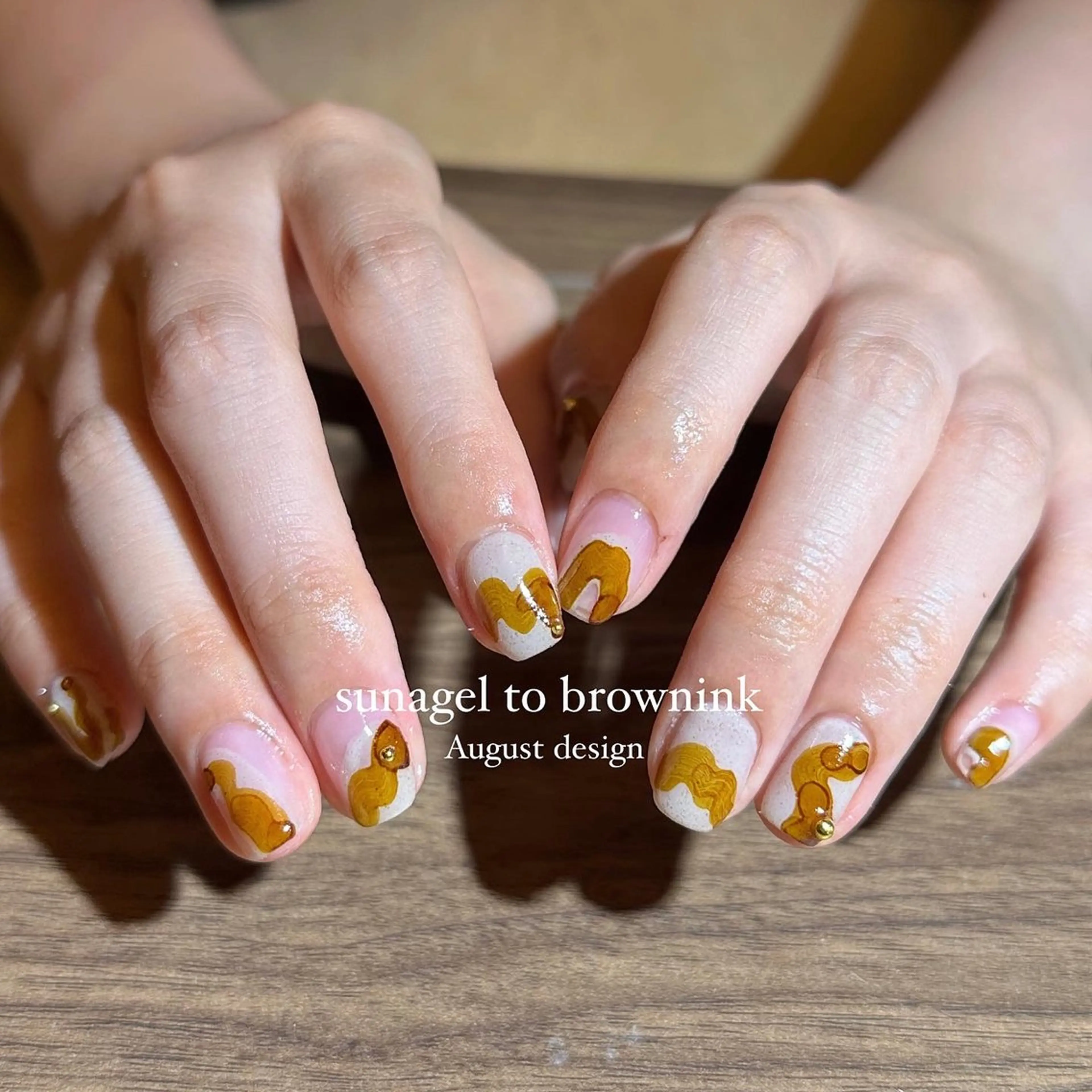 ネイル ハンドネイル mio _POHEURのネイルデザイン