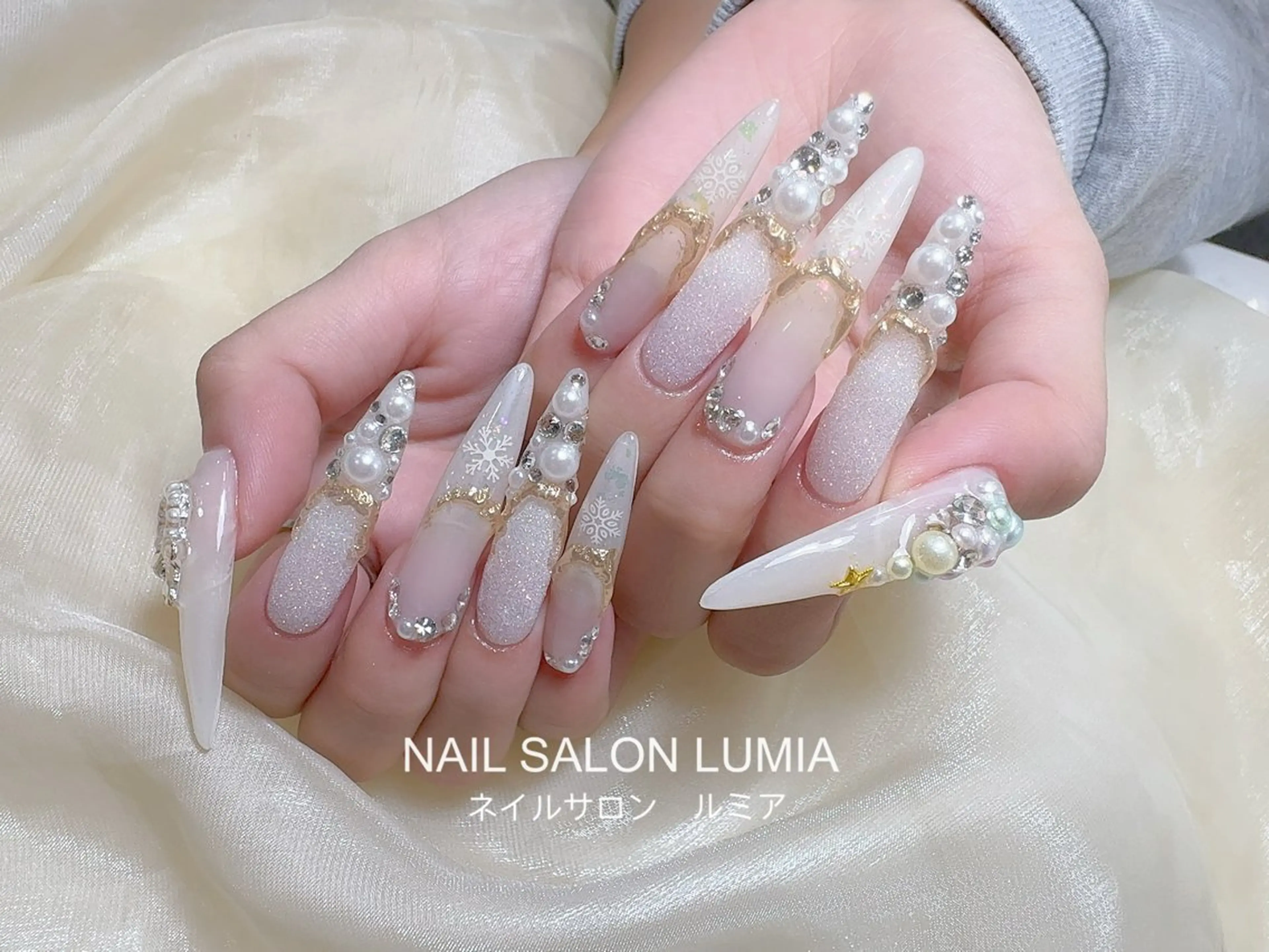 ネイル ハンドネイル ネイルサロン ルミア Lumia 店長のネイルデザイン