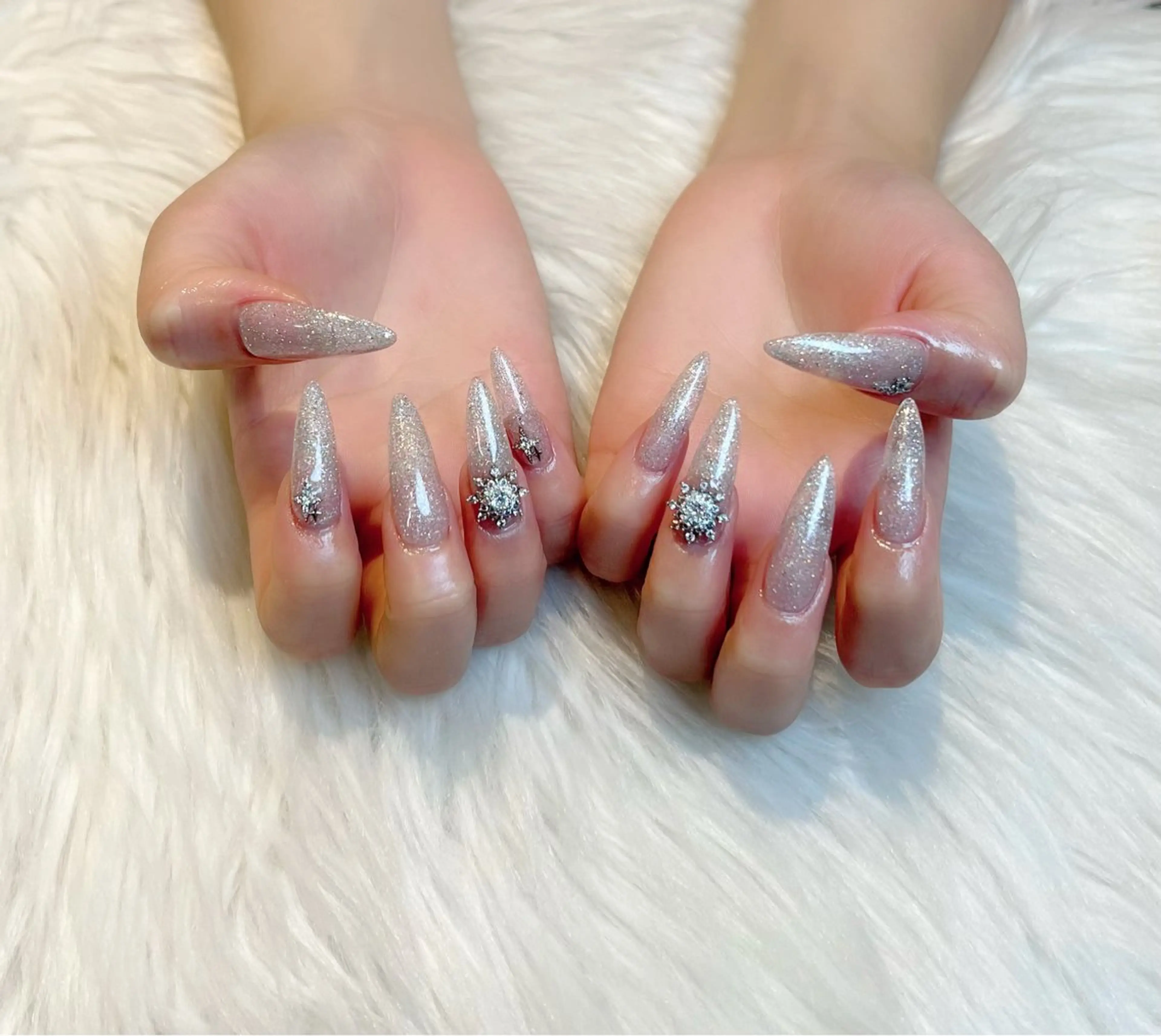 ネイル Lino+ ネイル&よもぎ蒸しのネイルデザイン