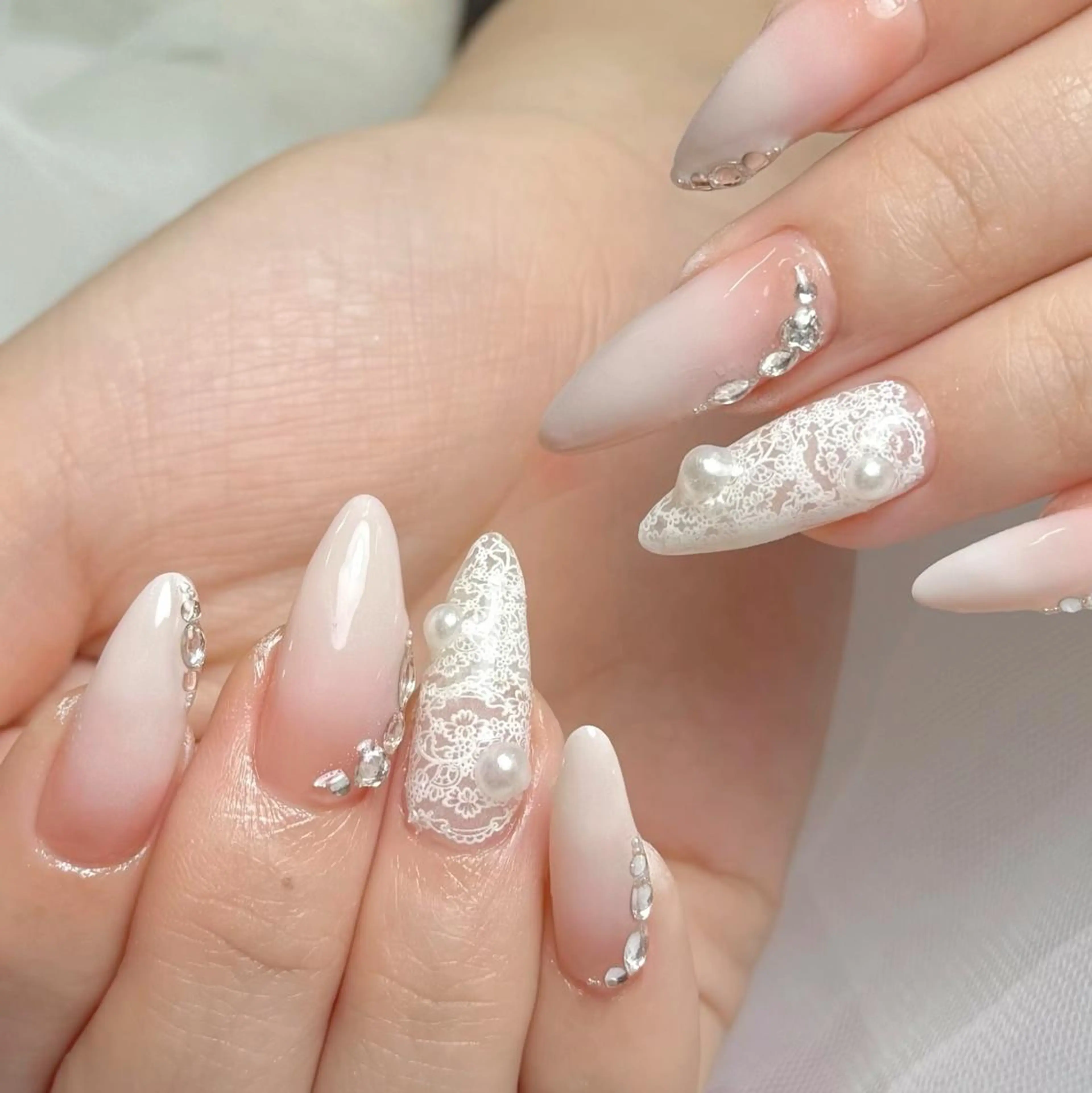 ネイル queens nailsalonのネイルデザイン