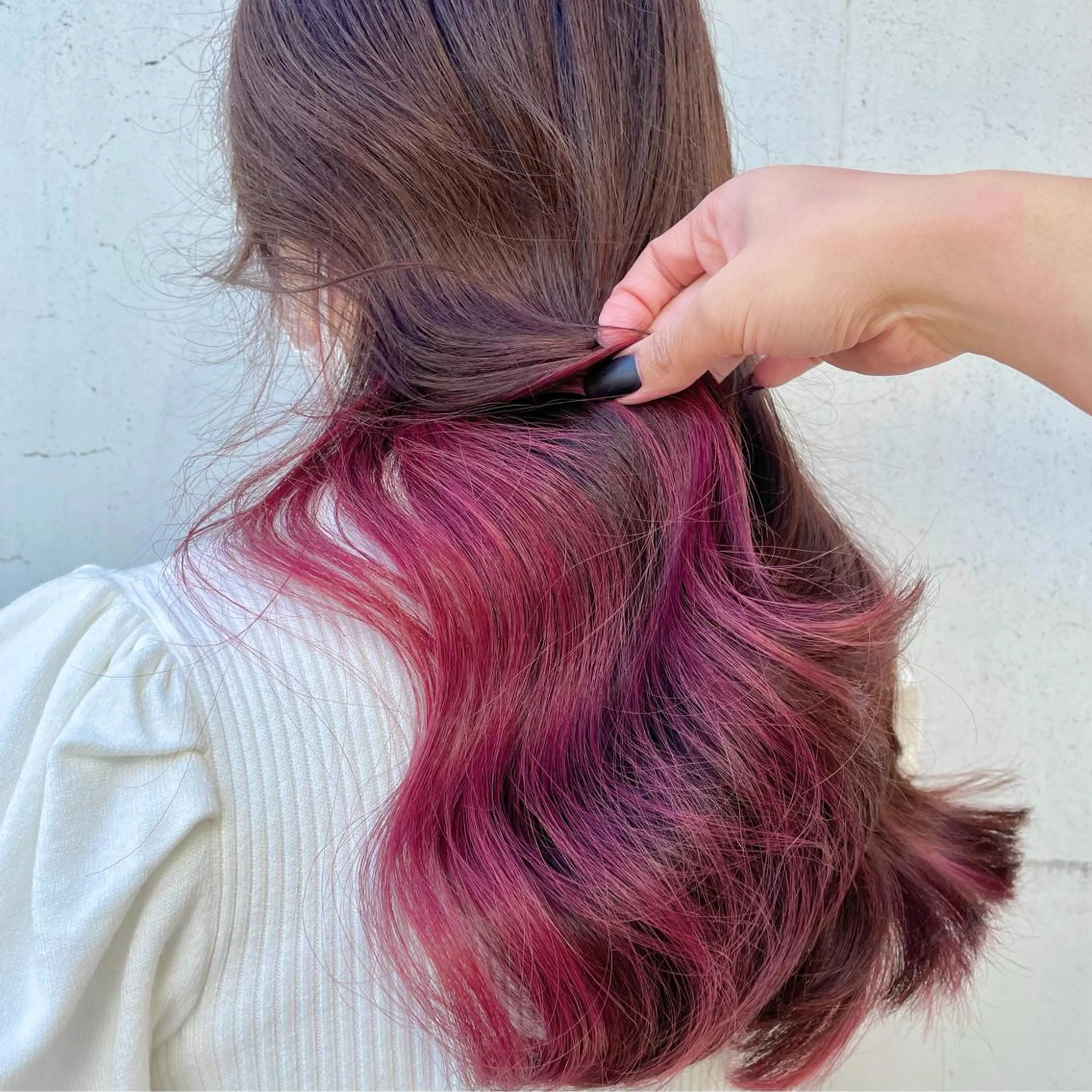 ロング カラー アディクシーカラー ブリーチ ケアブリーチ ダブルカラー イヤリングカラー ヘアカラー トリートメント もにか🌞原宿/渋谷 🌝ブリーチカラーのヘアスタイル