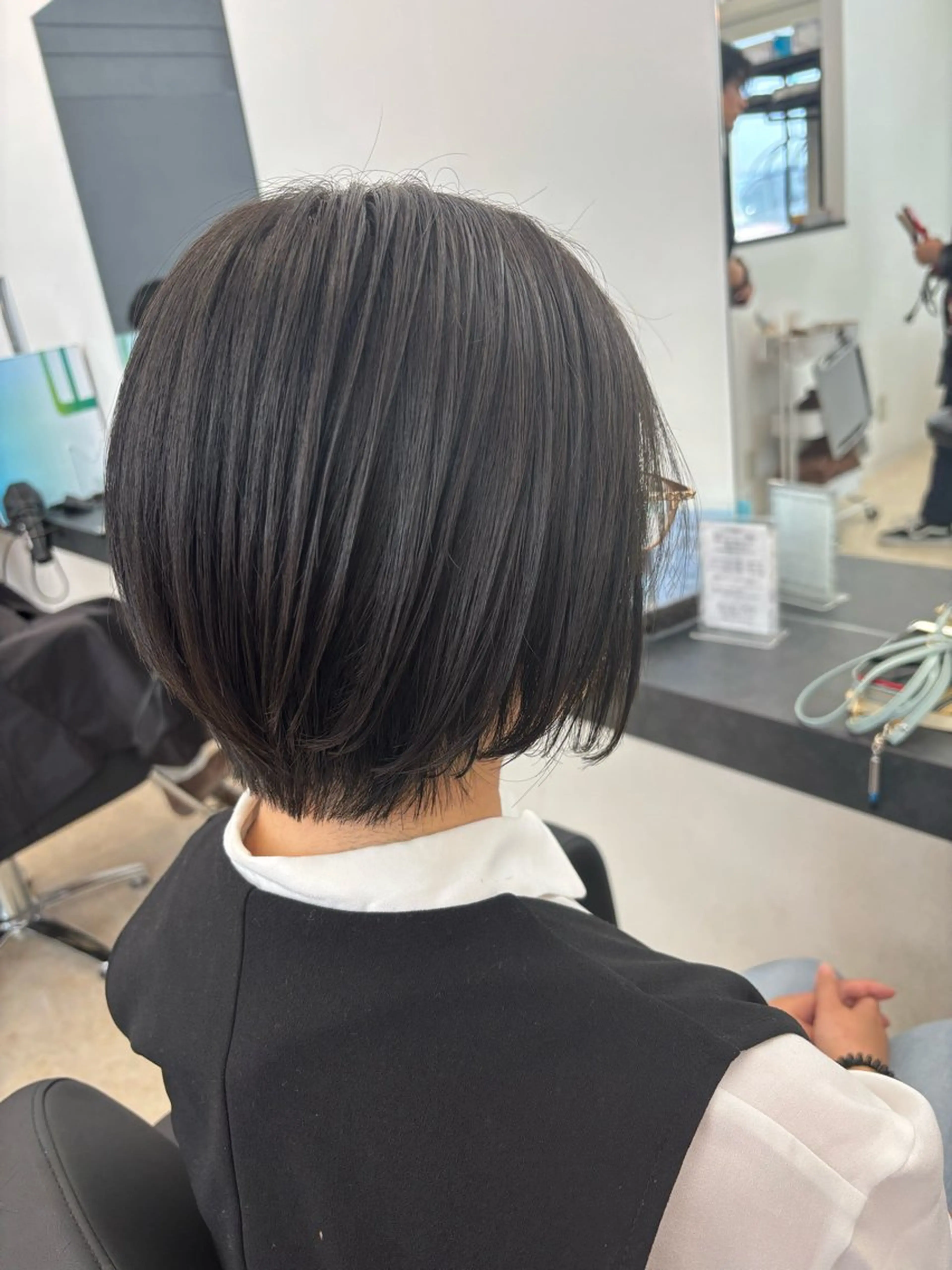 ショート カット ヘアカラー トリートメント 山下 京華 🌷のヘアスタイル