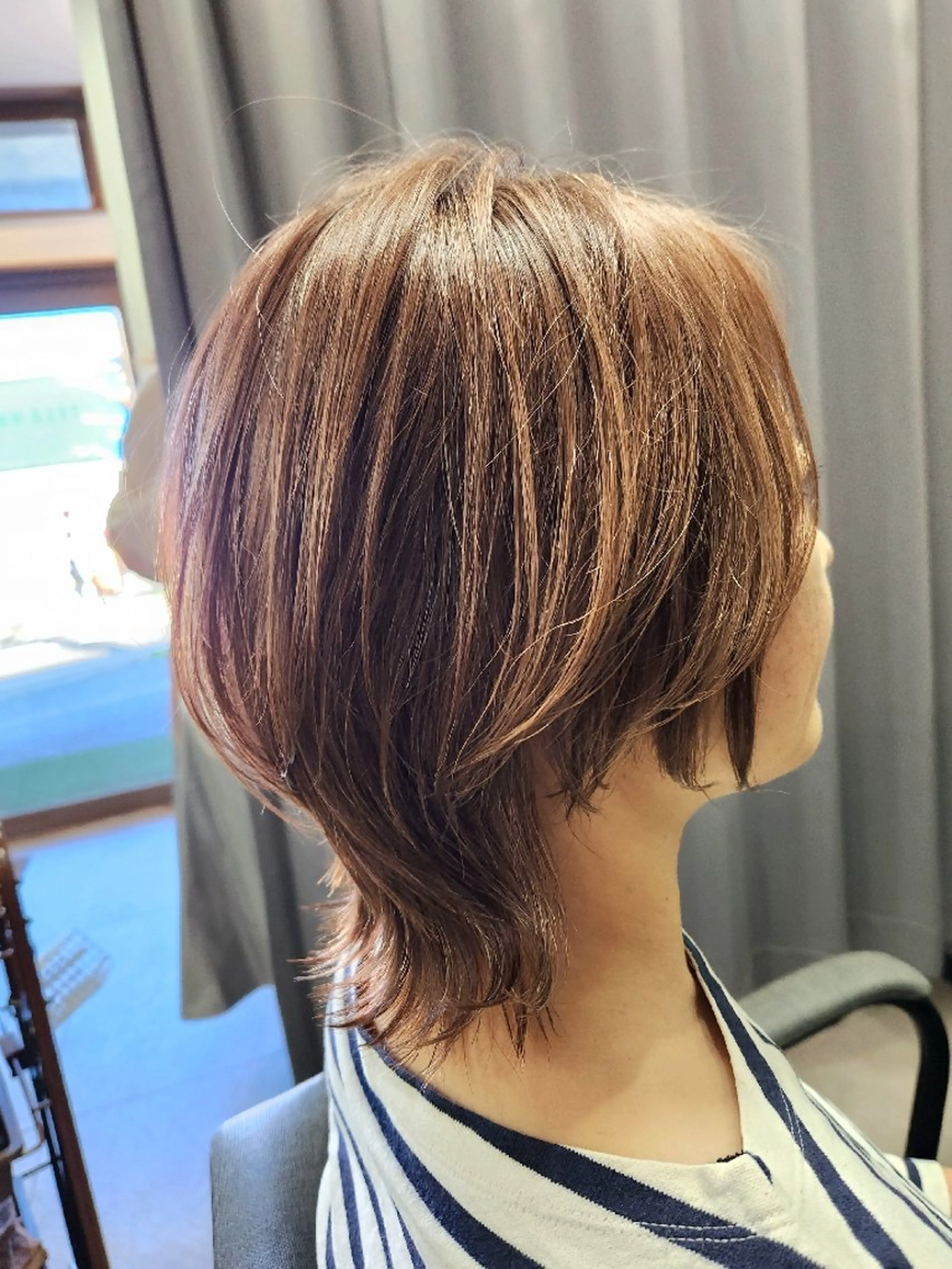 ショート レイヤーカット TELA HAIR 土気あすみが丘店所属・✂ AYAのヘアスタイル