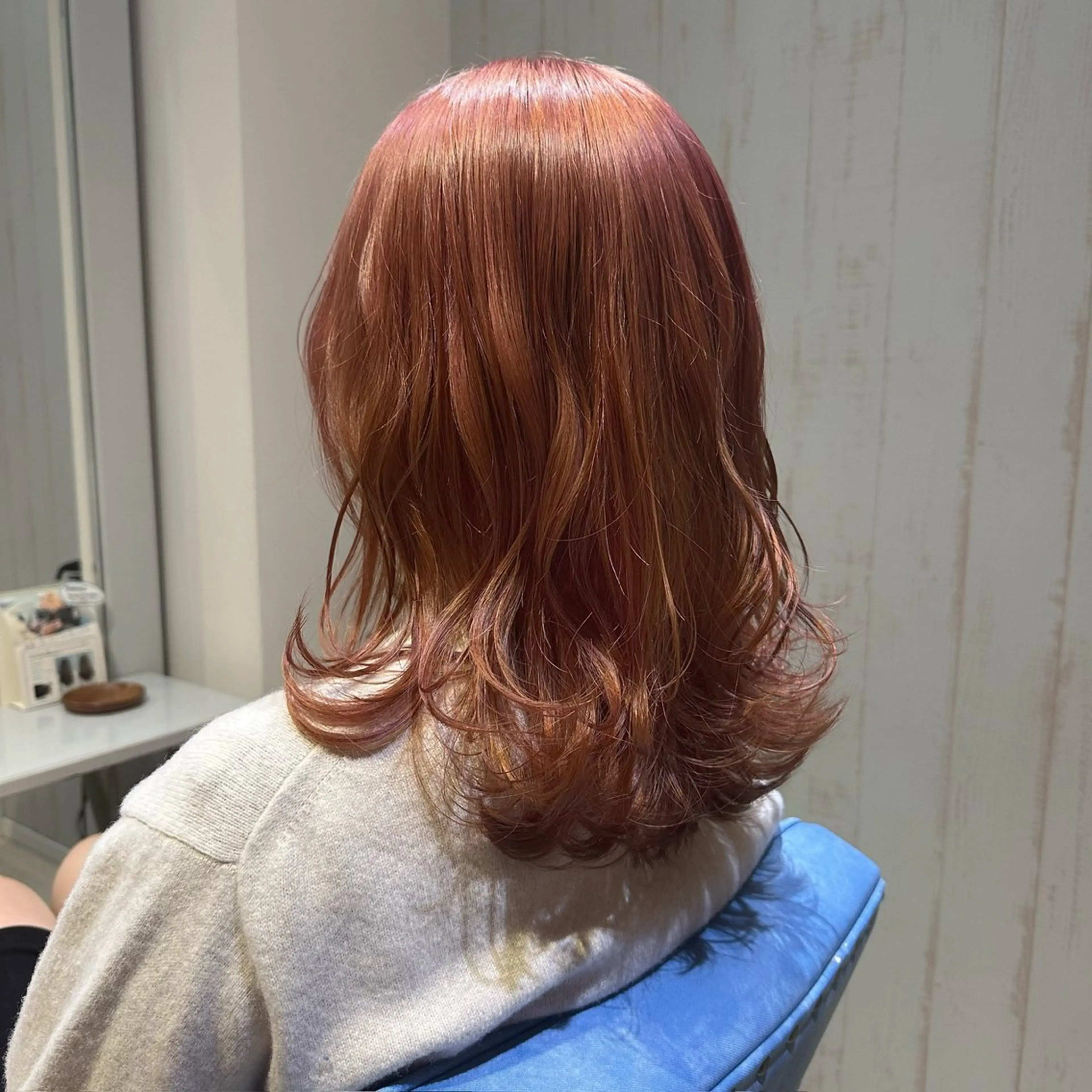 セミロング カラー オレンジ ピンクカラー カット ヘアカラー 艶感カラー/レイヤー 💖心斎橋/Sakiのヘアスタイル
