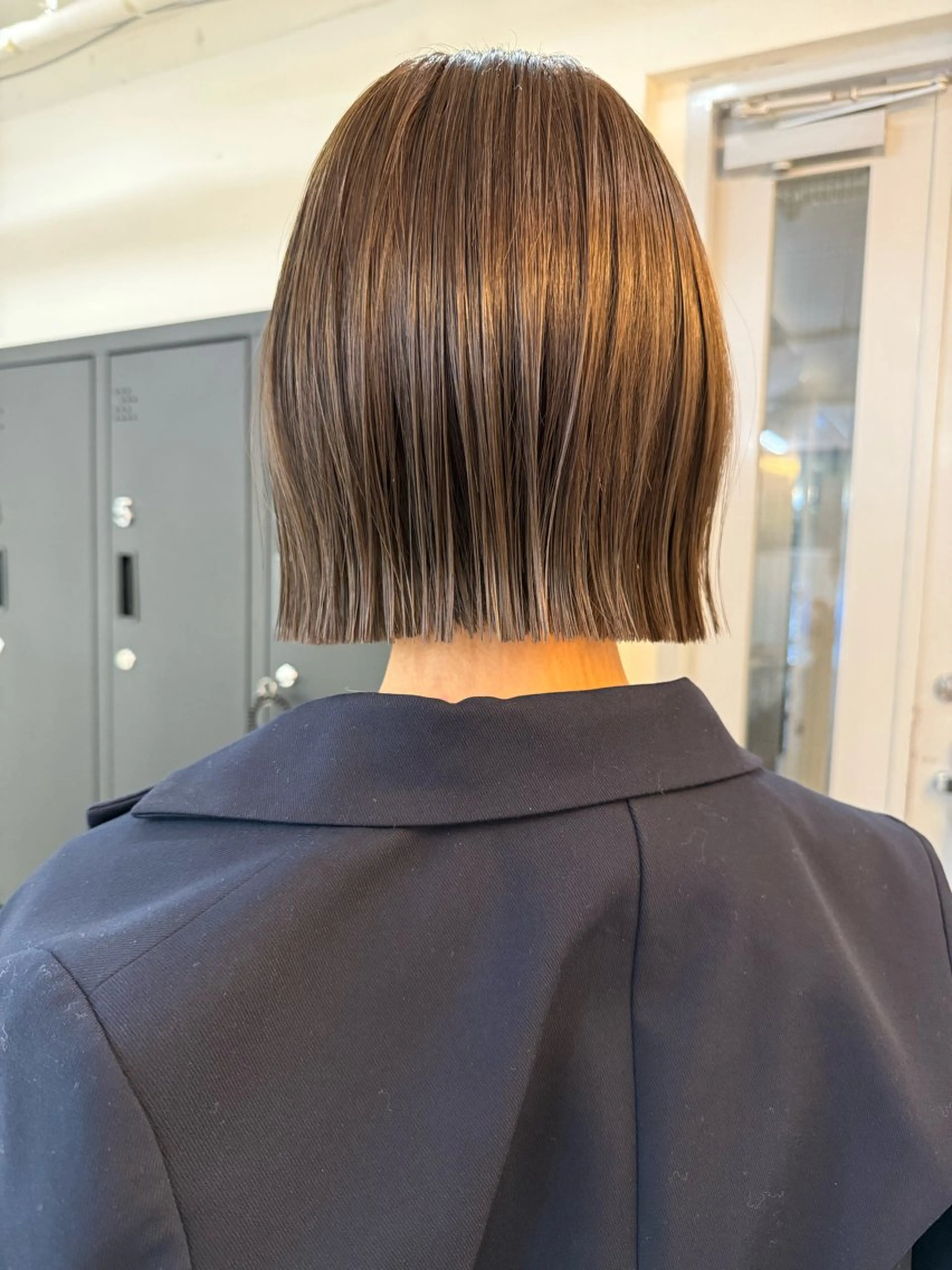 ショート カラー カット ヘアカラー 縮毛矯正 ♡アヤメ/レイヤー ボブ♡渋谷のヘアスタイル