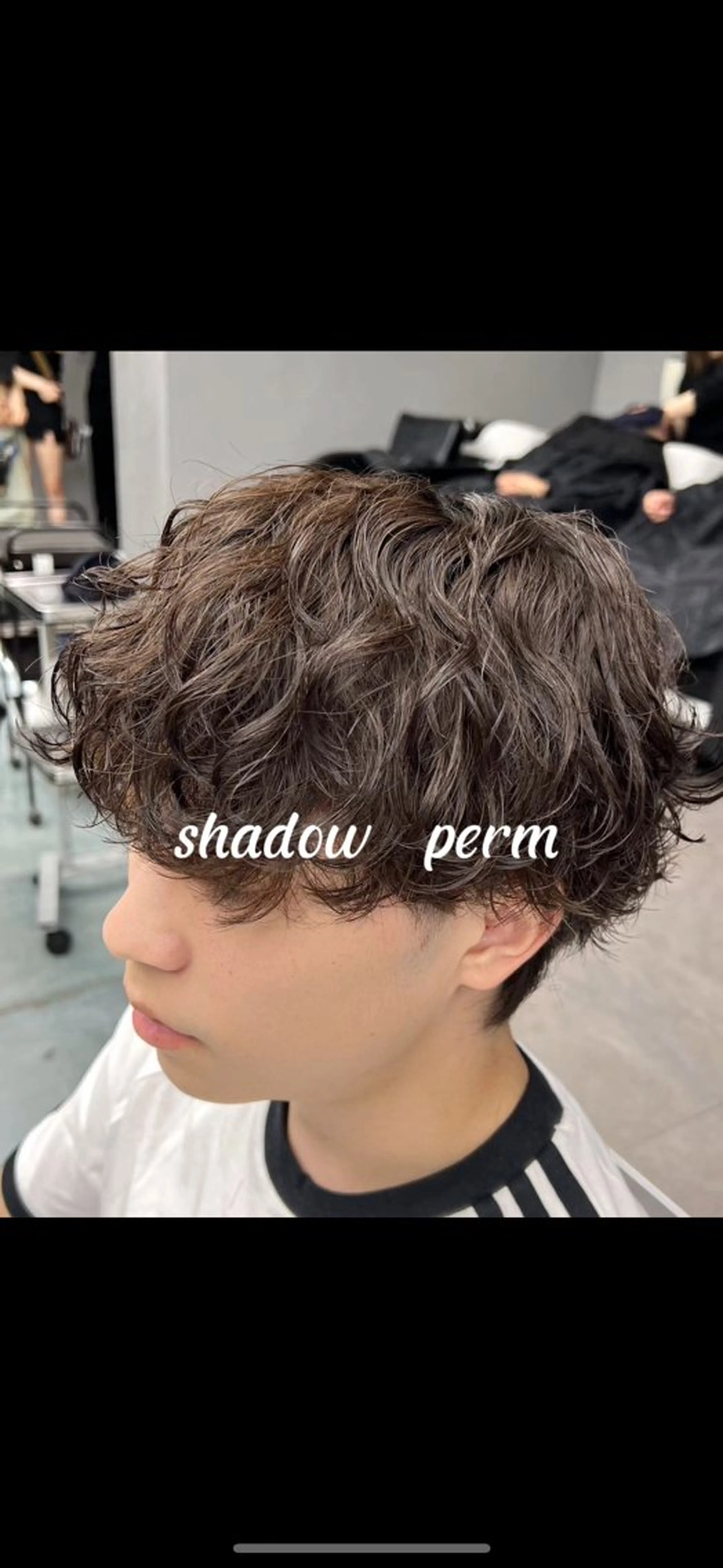 ショート パーマ メンズ メンズパーマ プードルパーマ 学生（メンズ向け） スパイキーショート 波巻きパーマ カット パーマ シャドウパーマ/ ルーズパーマ/メンズのヘアスタイル